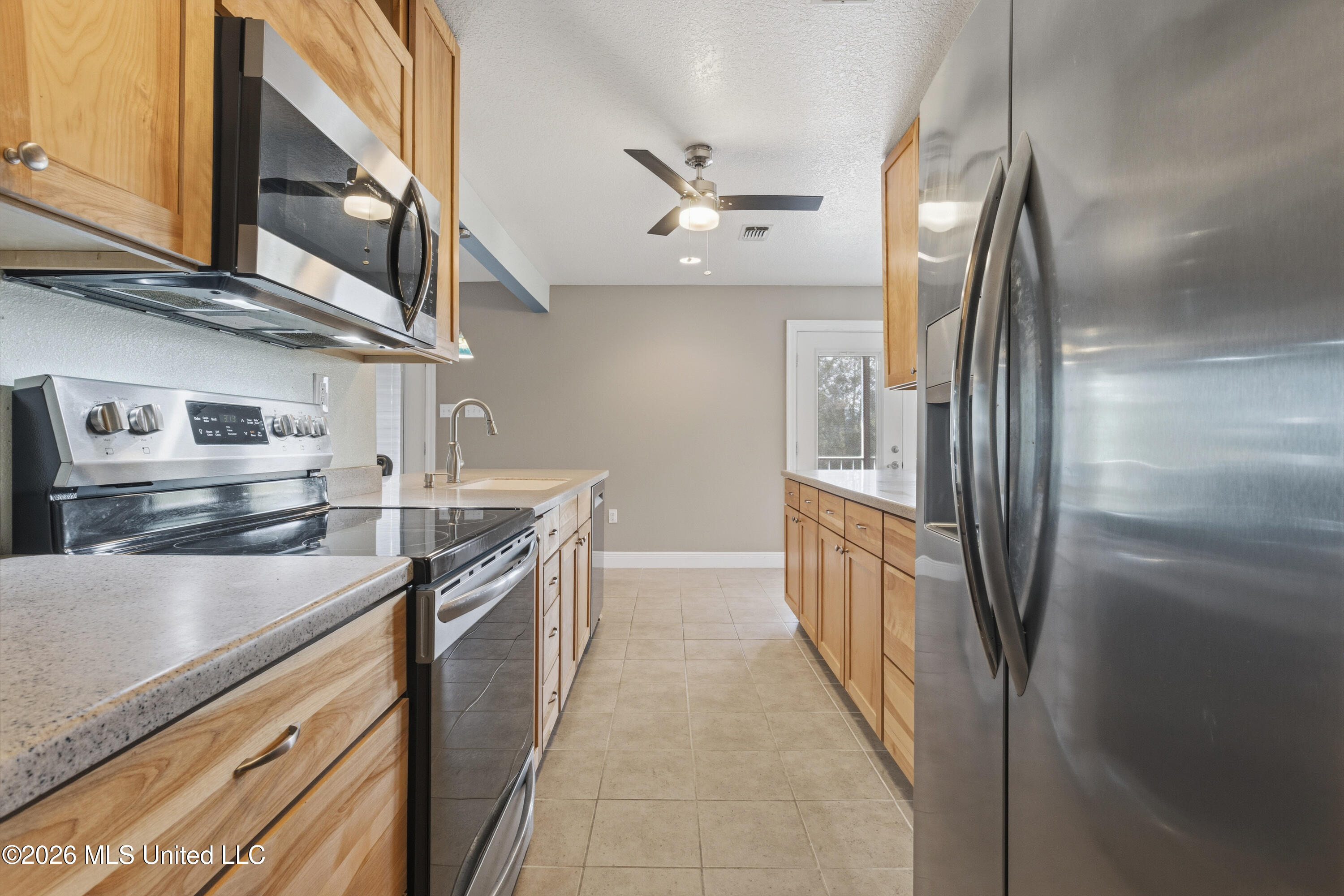 10035 Avenue D Property Photo 20