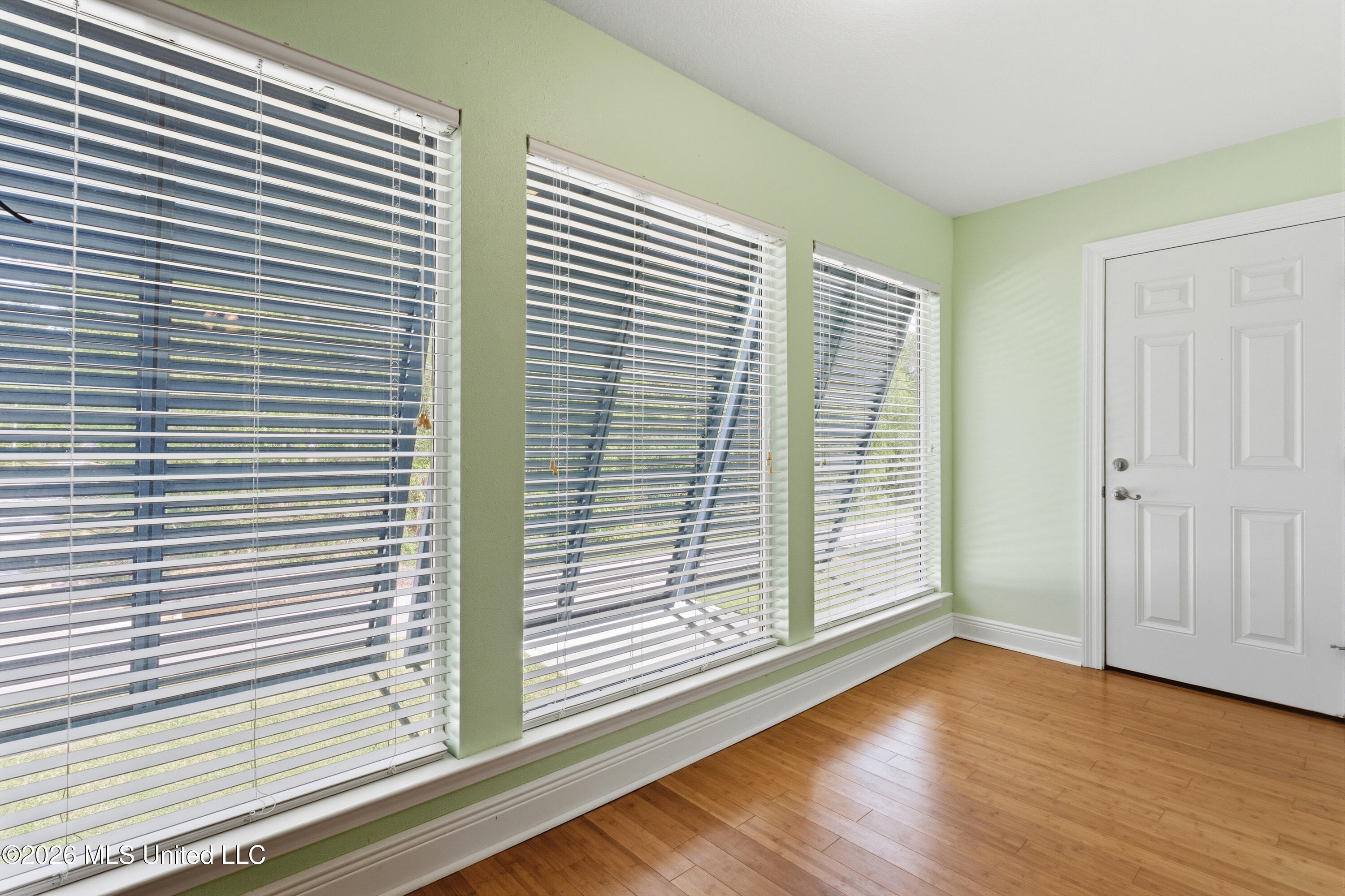10035 Avenue D Property Photo 26