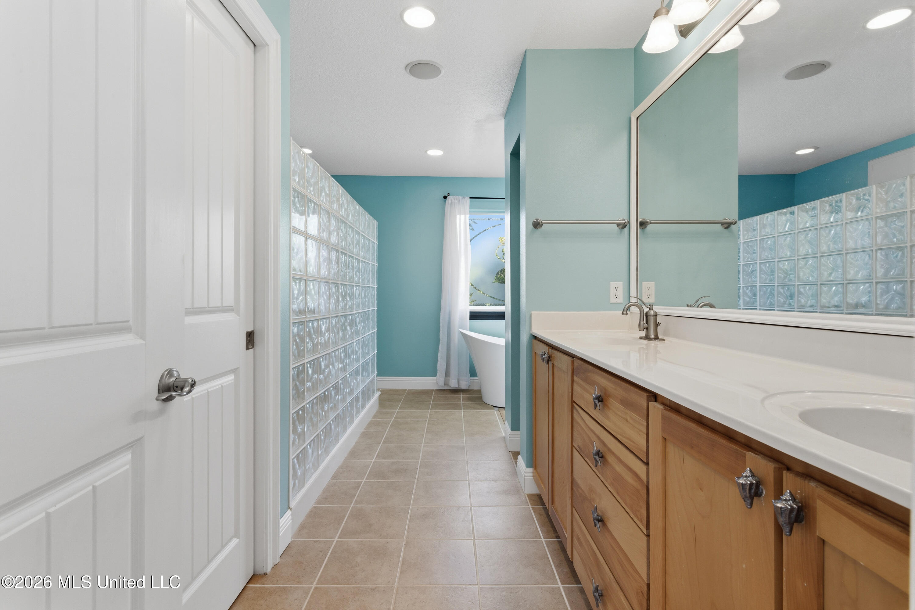 10035 Avenue D Property Photo 28