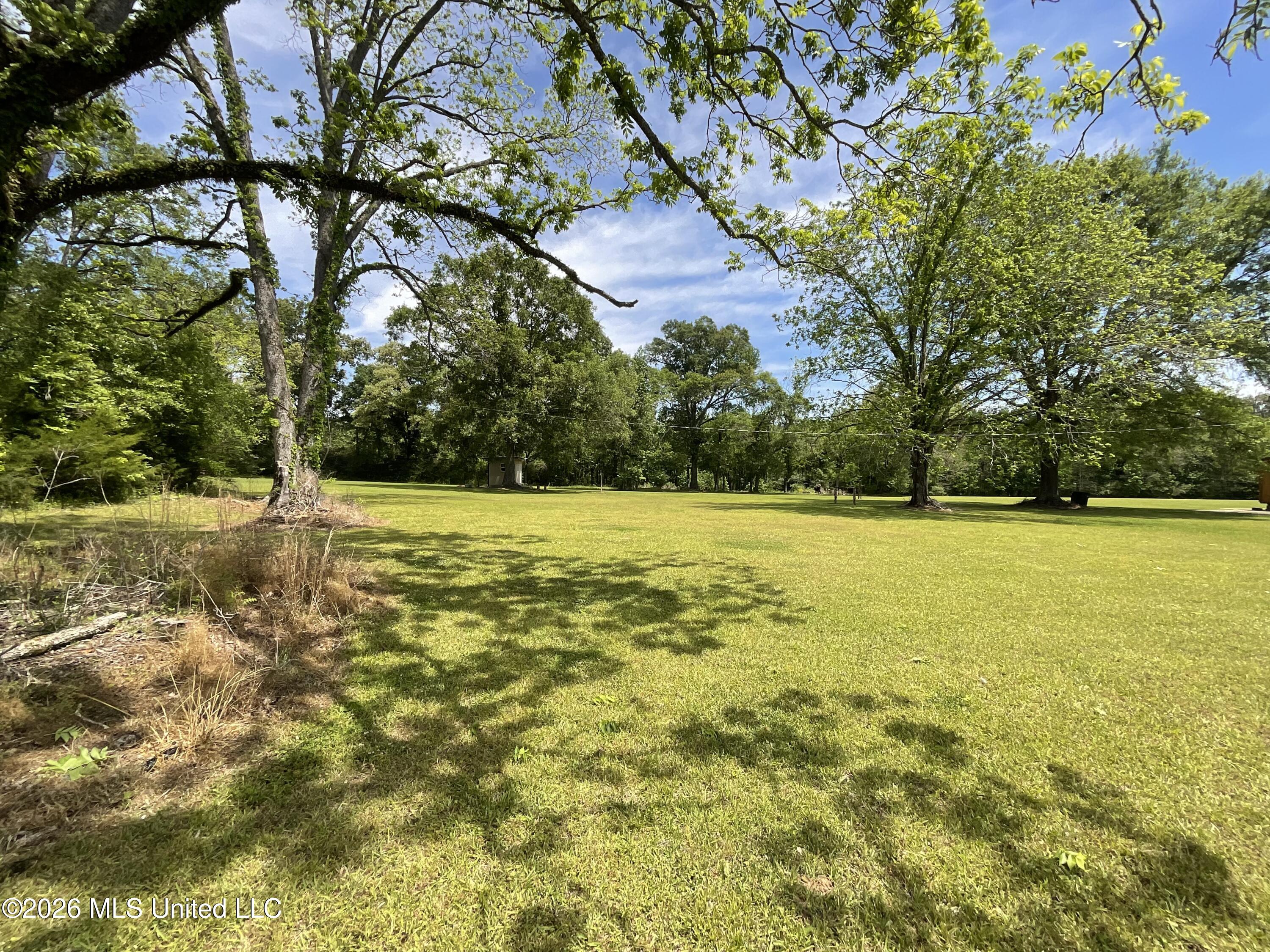 12007 Highway 16 E Property Photo 8