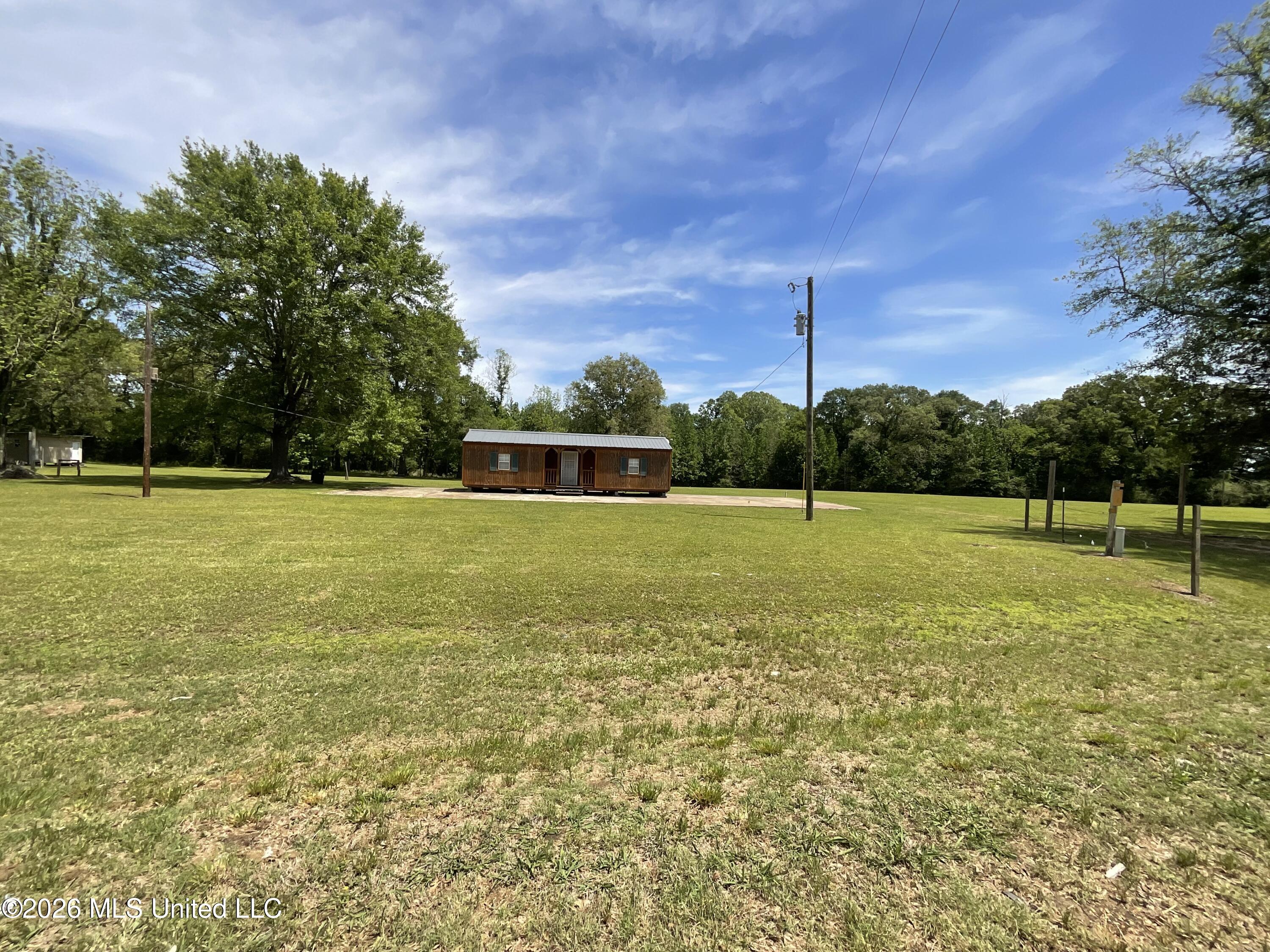 12007 Highway 16 E Property Photo 23