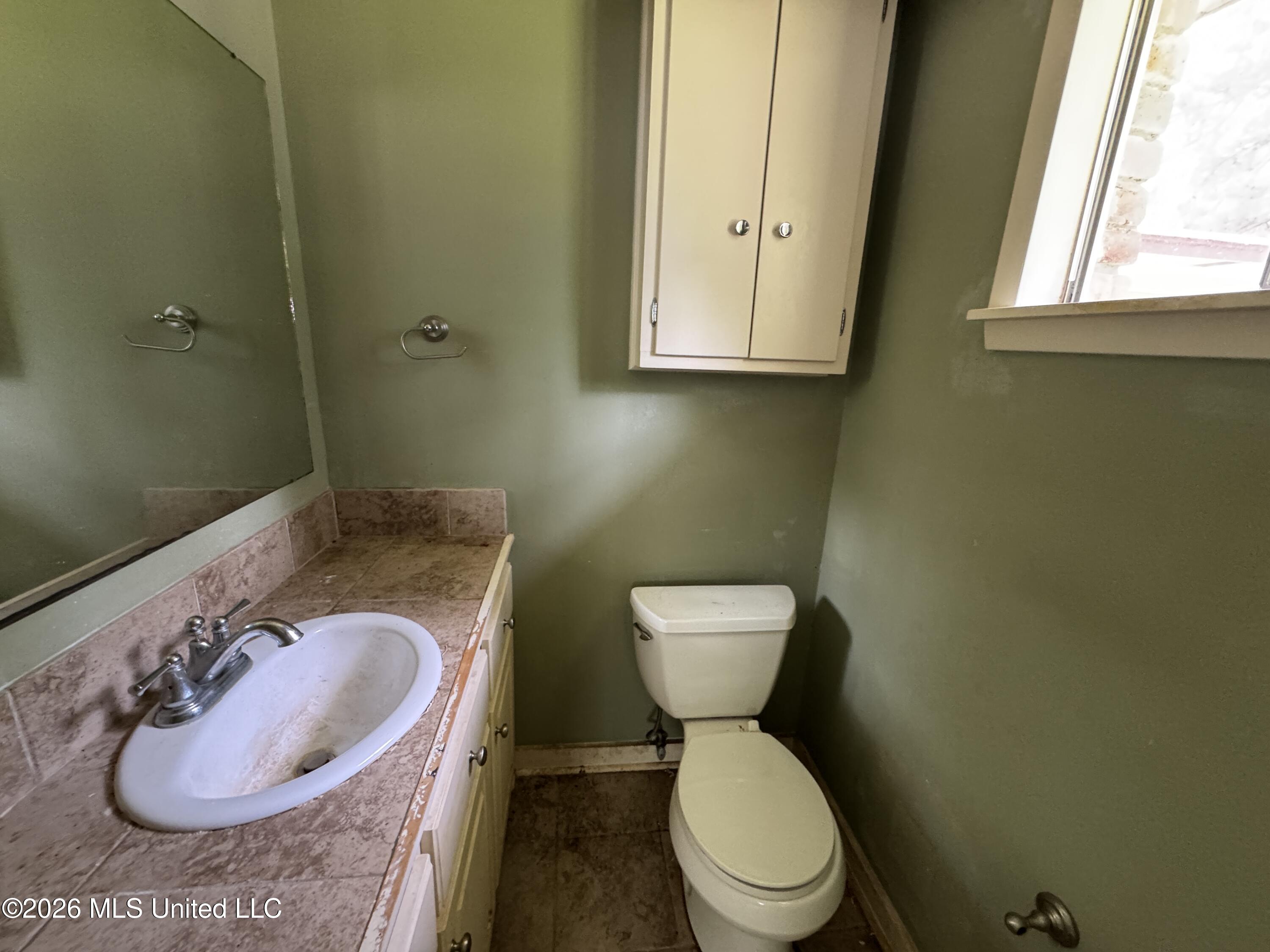 3236 Woodview Drive Property Photo 18