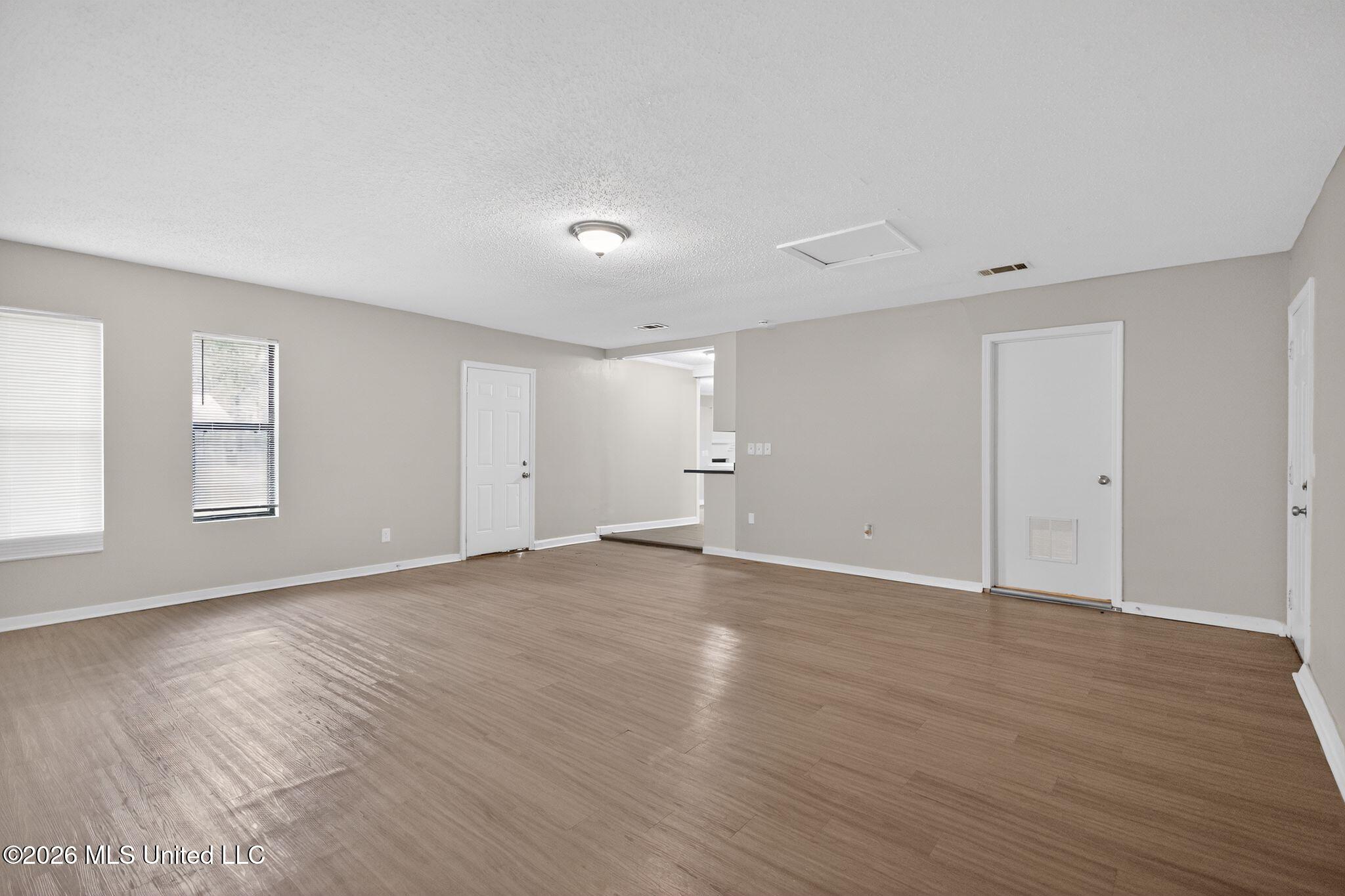 125 Cumberland Road Property Photo 9