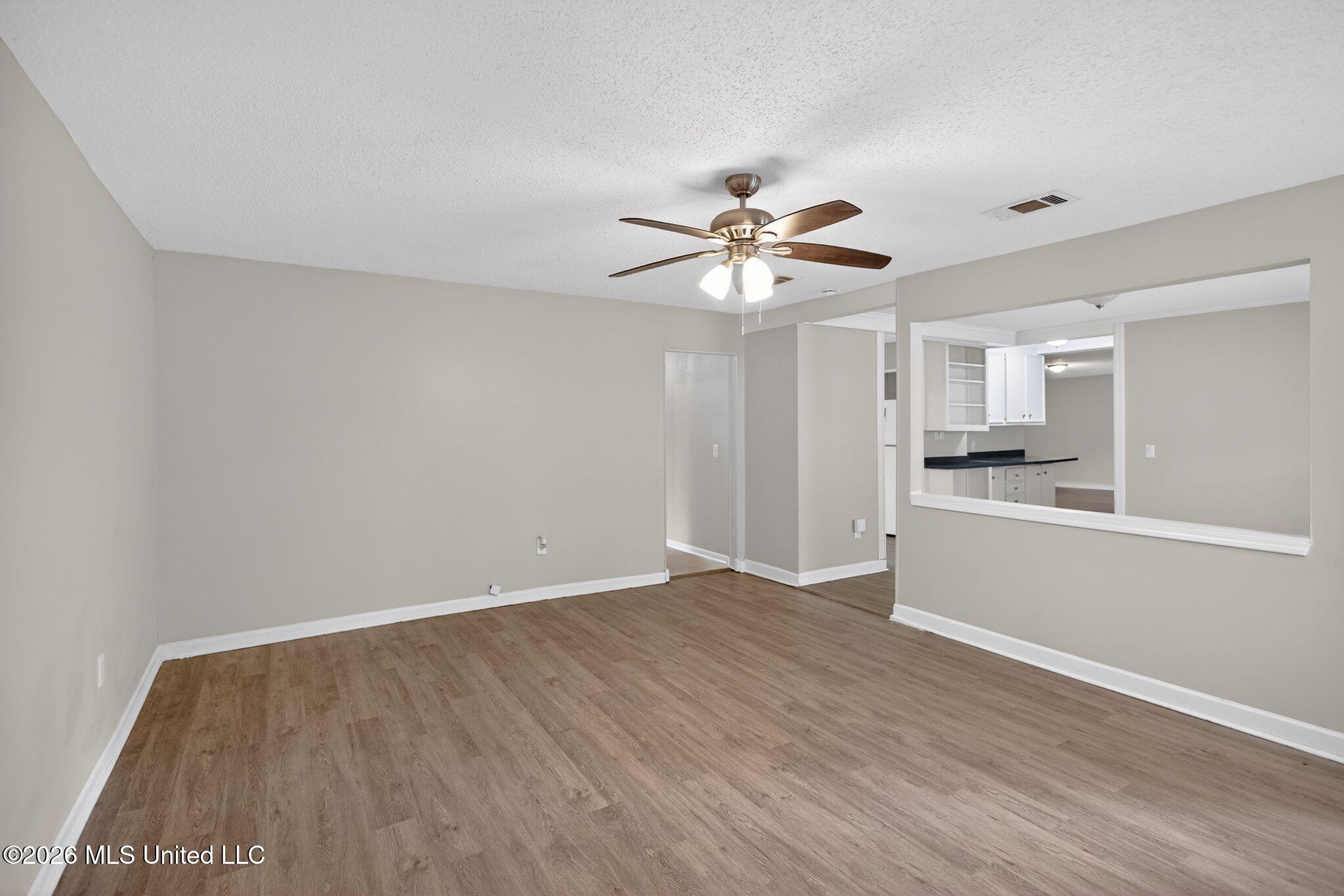 125 Cumberland Road Property Photo 11