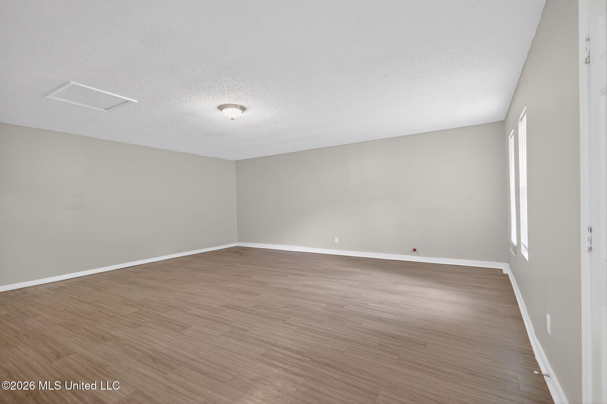 125 Cumberland Road Property Photo 12