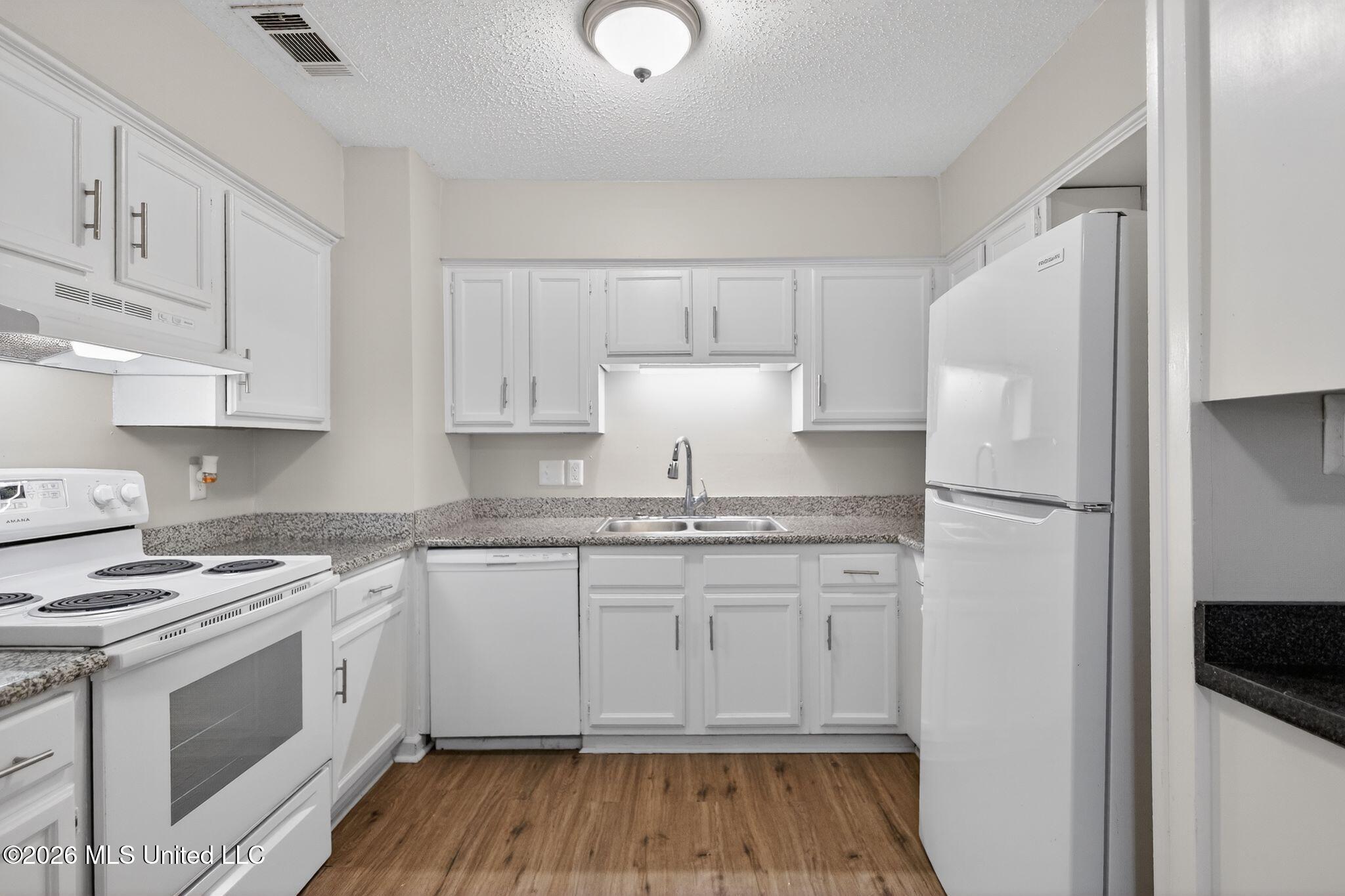 125 Cumberland Road Property Photo 16