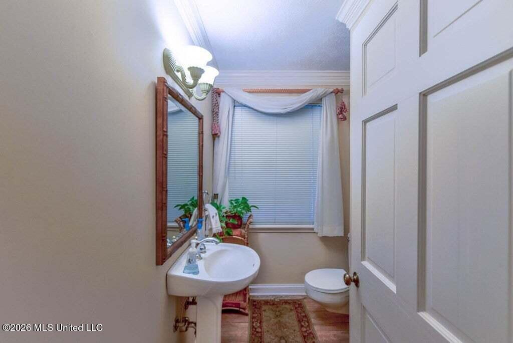 111 Woodhaven Drive Property Photo 12