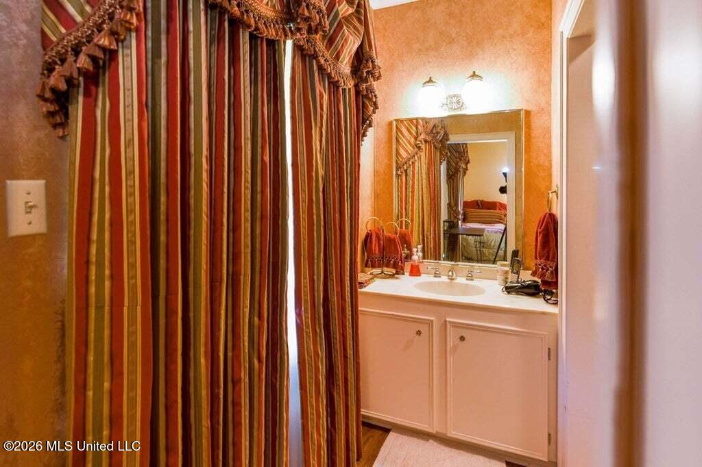111 Woodhaven Drive Property Photo 15