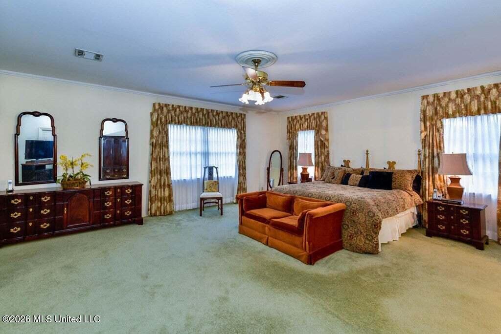111 Woodhaven Drive Property Photo 30