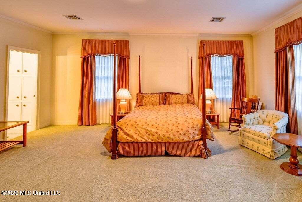 111 Woodhaven Drive Property Photo 34