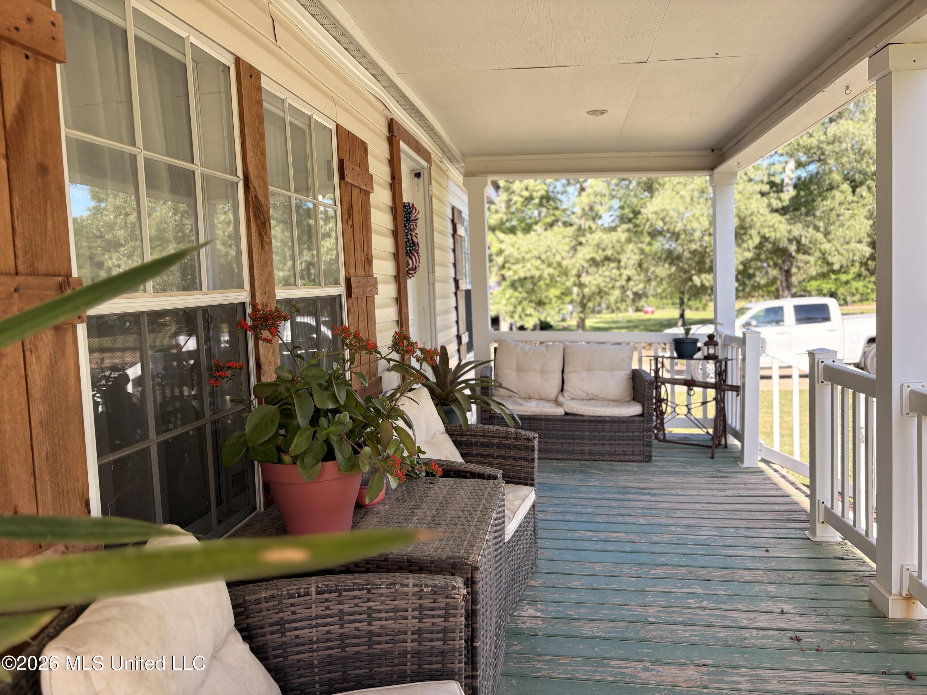 109 Prairie Creek Road Property Photo 5