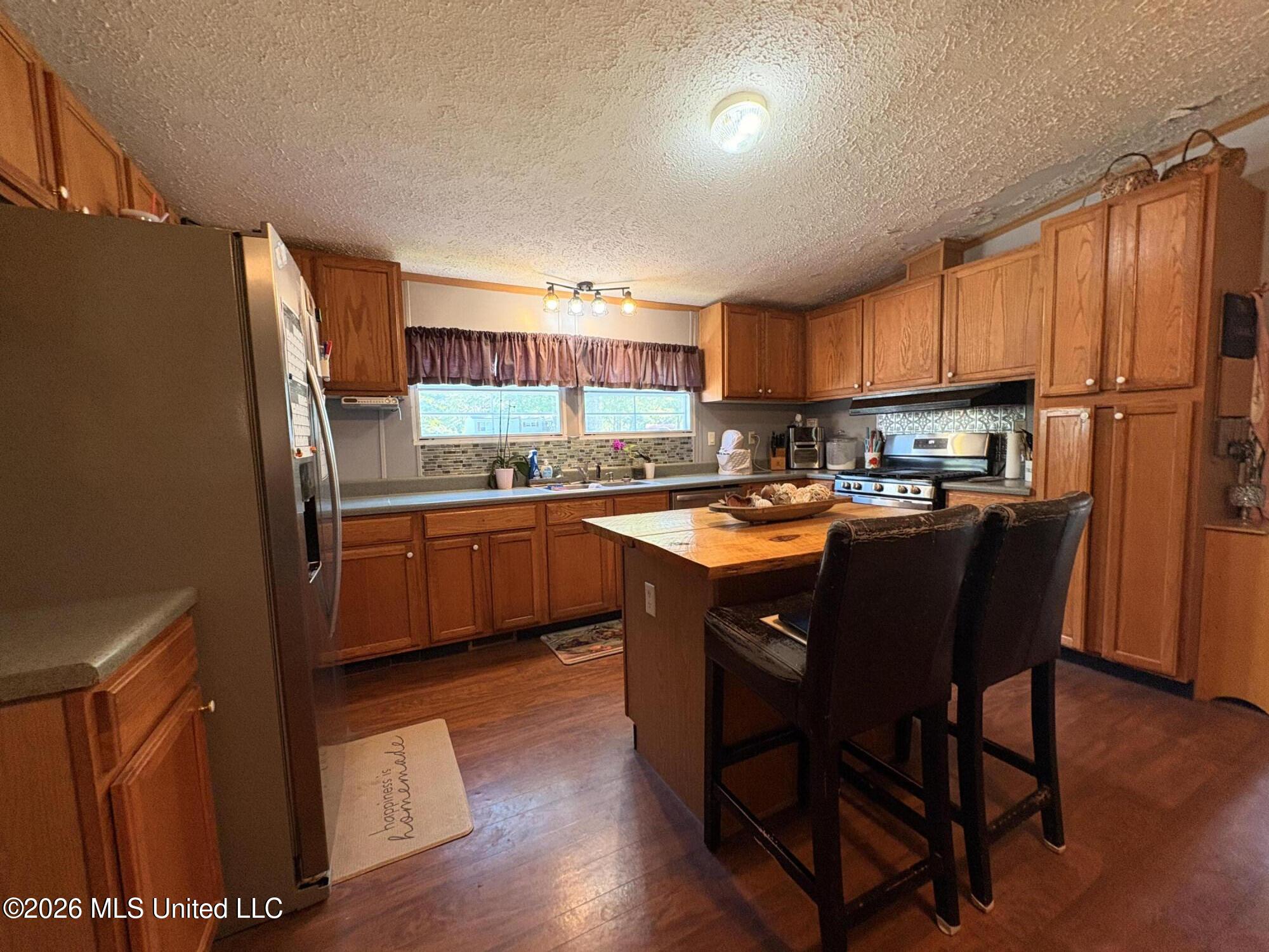 109 Prairie Creek Road Property Photo 9