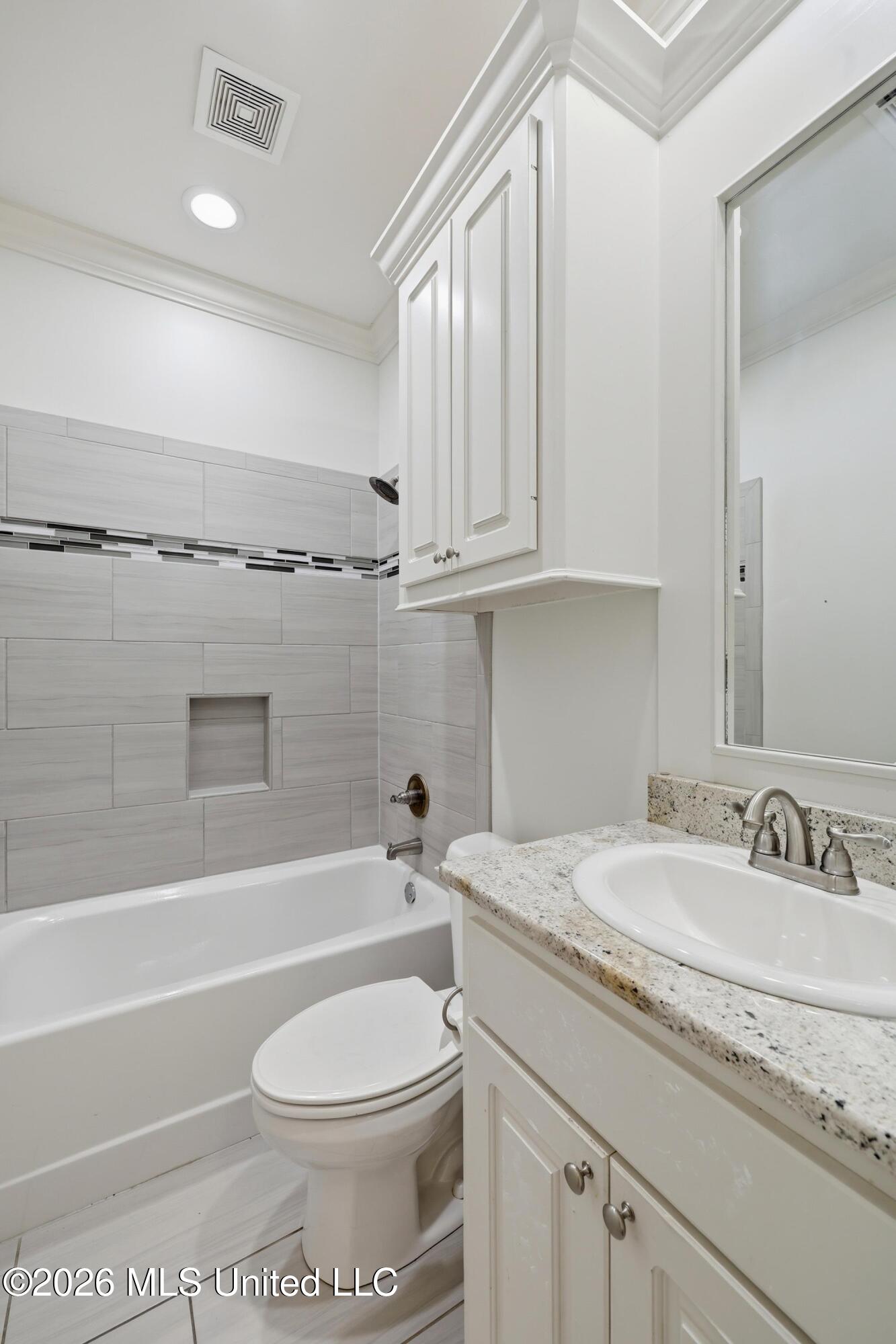 103 Catherine Boulevard Property Photo 27