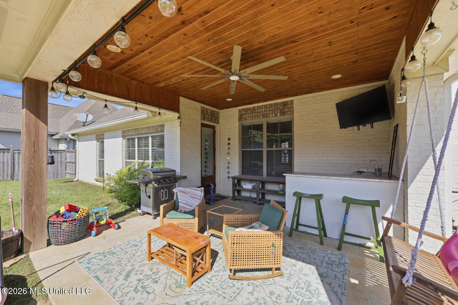 103 Catherine Boulevard Property Photo 33