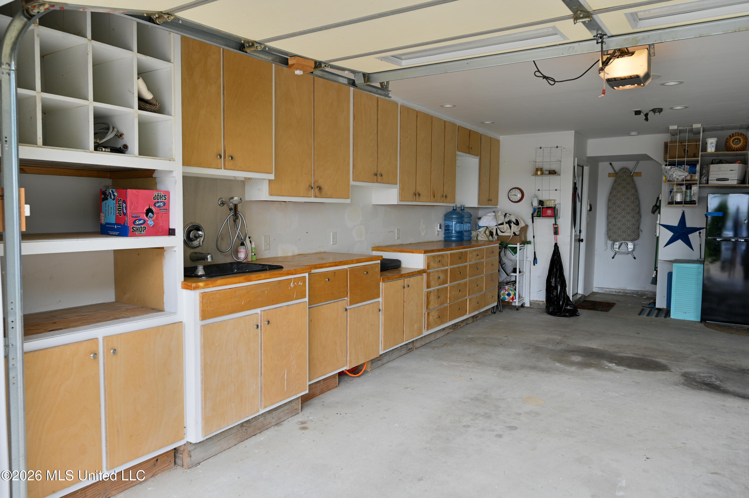 269 Lakeshore Drive Property Photo 35