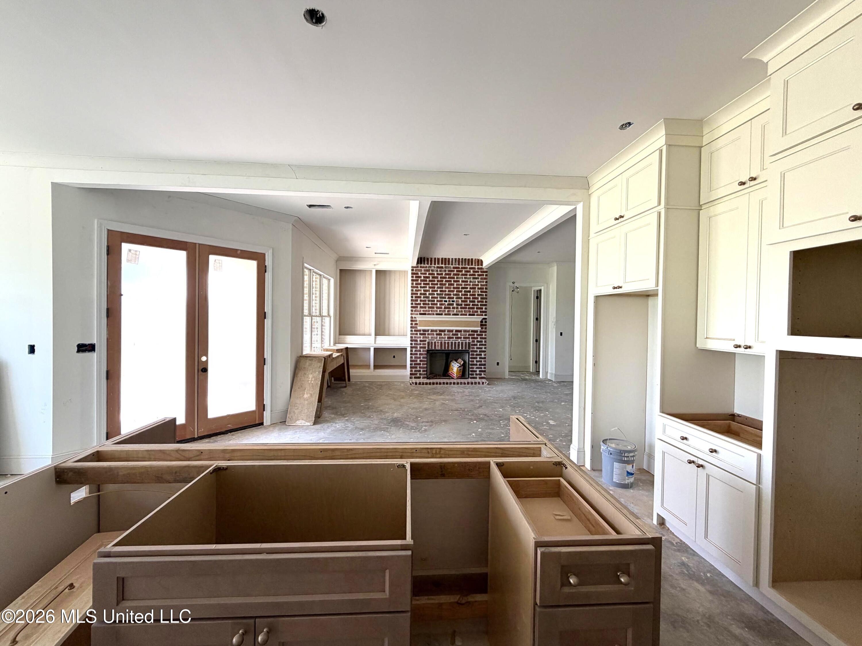 2061 Livingston Way Property Photo 7