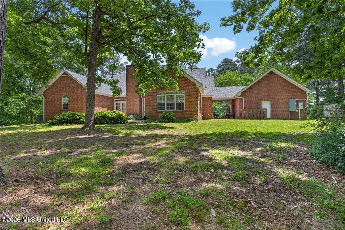 2039 Perrott Road Property Photo 21