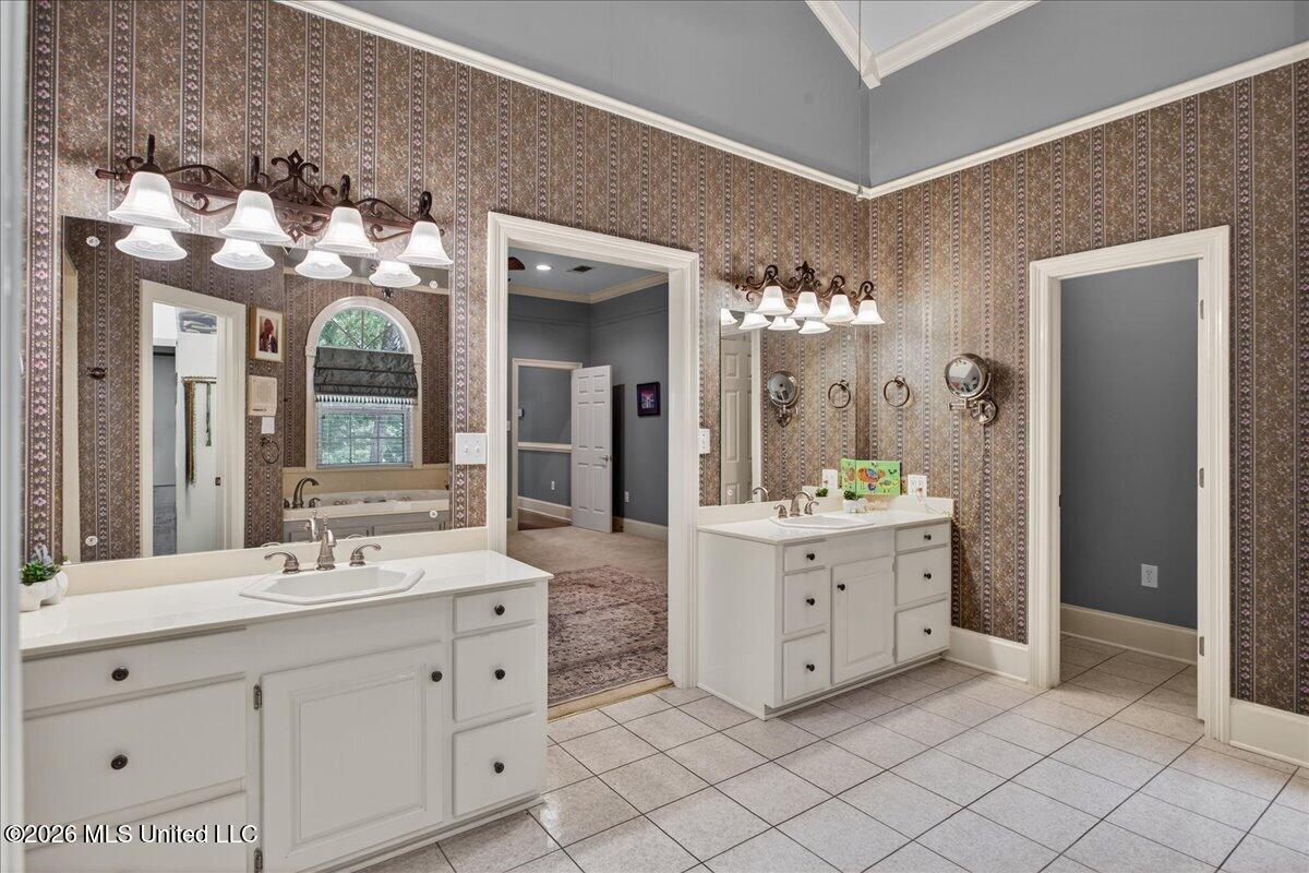 2039 Perrott Road Property Photo 45