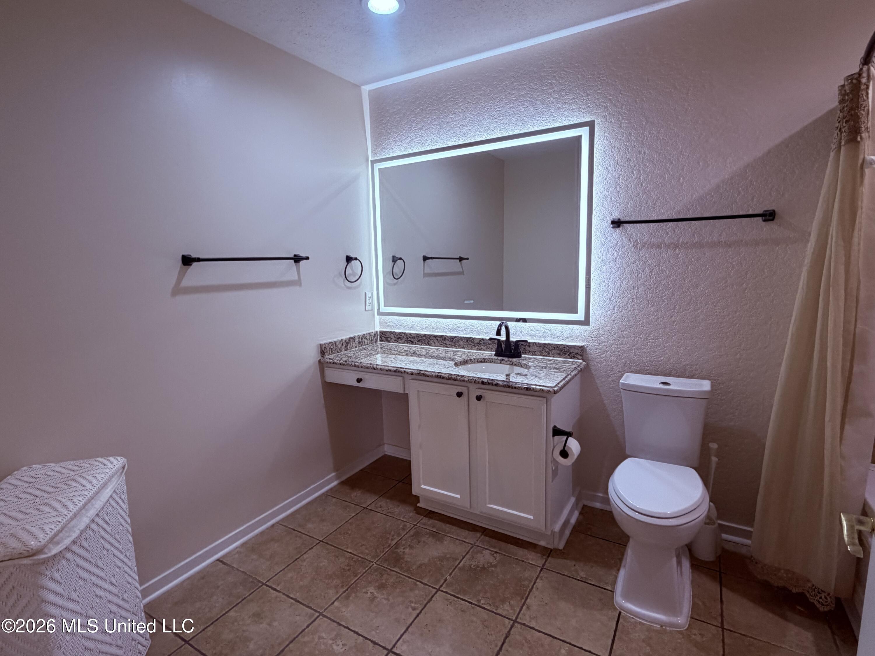 1010 Gerrits Landing Property Photo 17