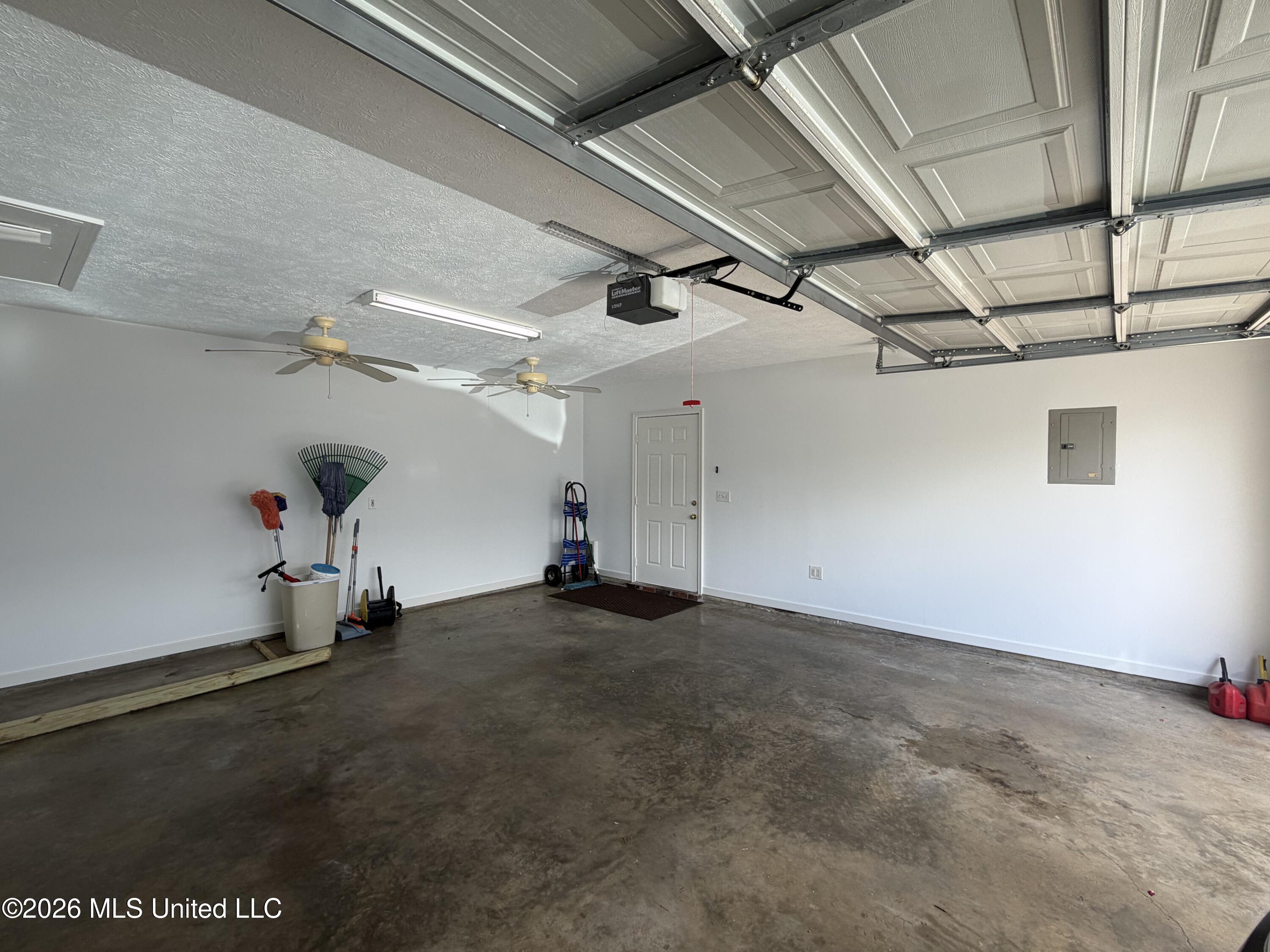 1010 Gerrits Landing Property Photo 26