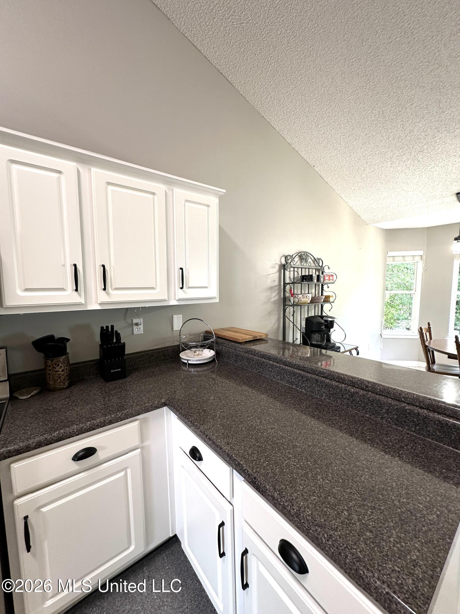 3031 Brookwood Drive Property Photo 14