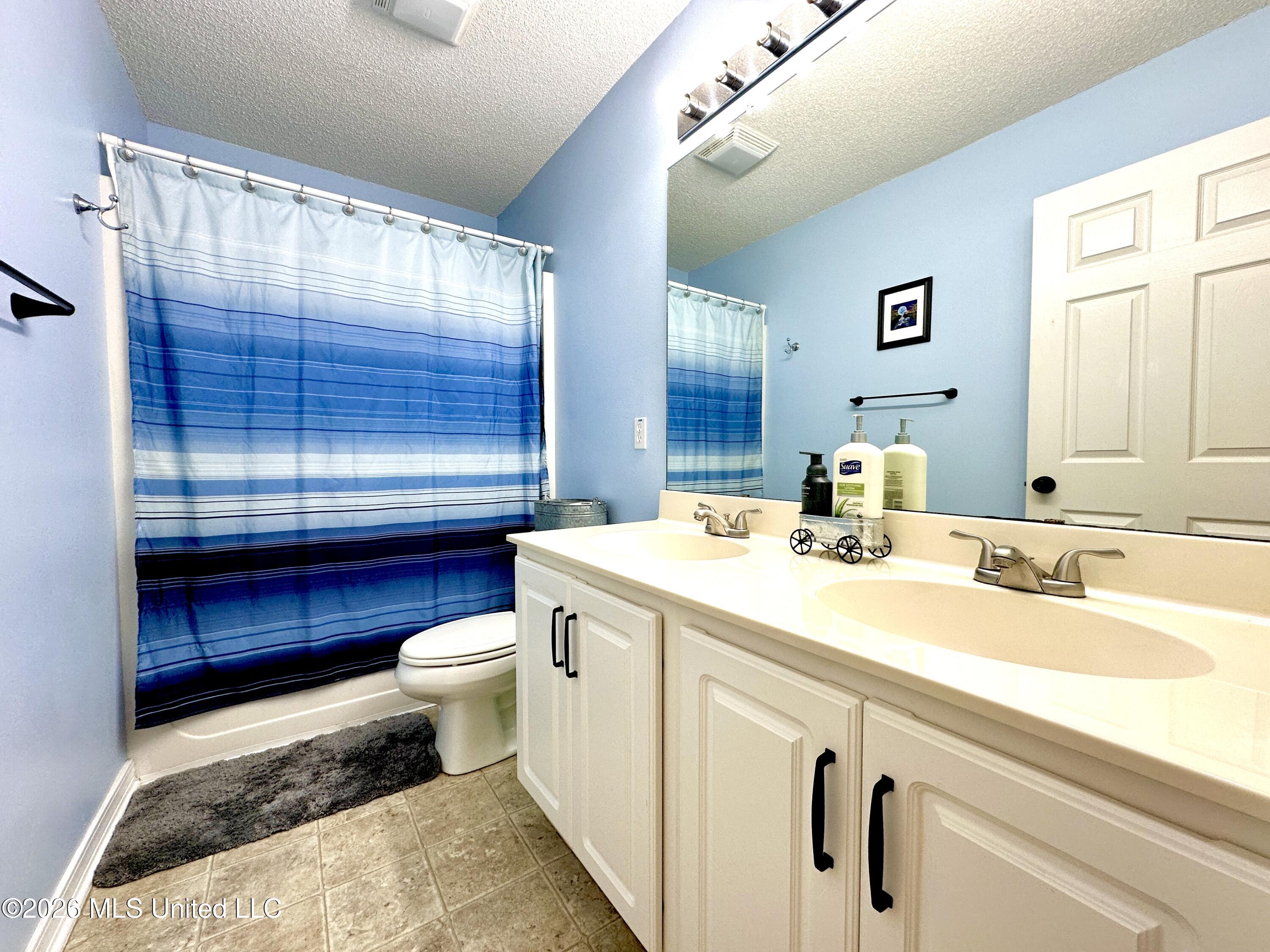 3031 Brookwood Drive Property Photo 22