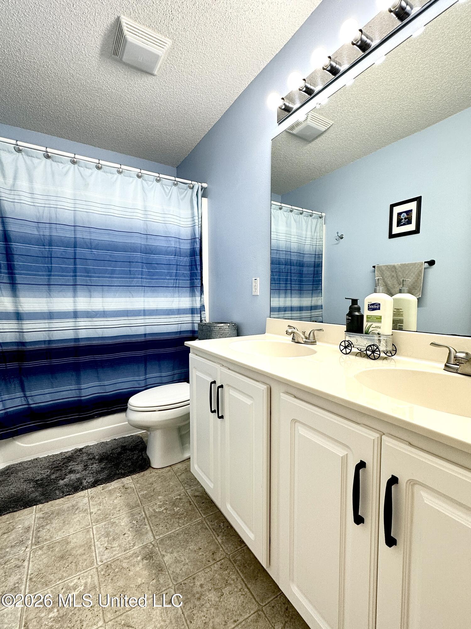 3031 Brookwood Drive Property Photo 23