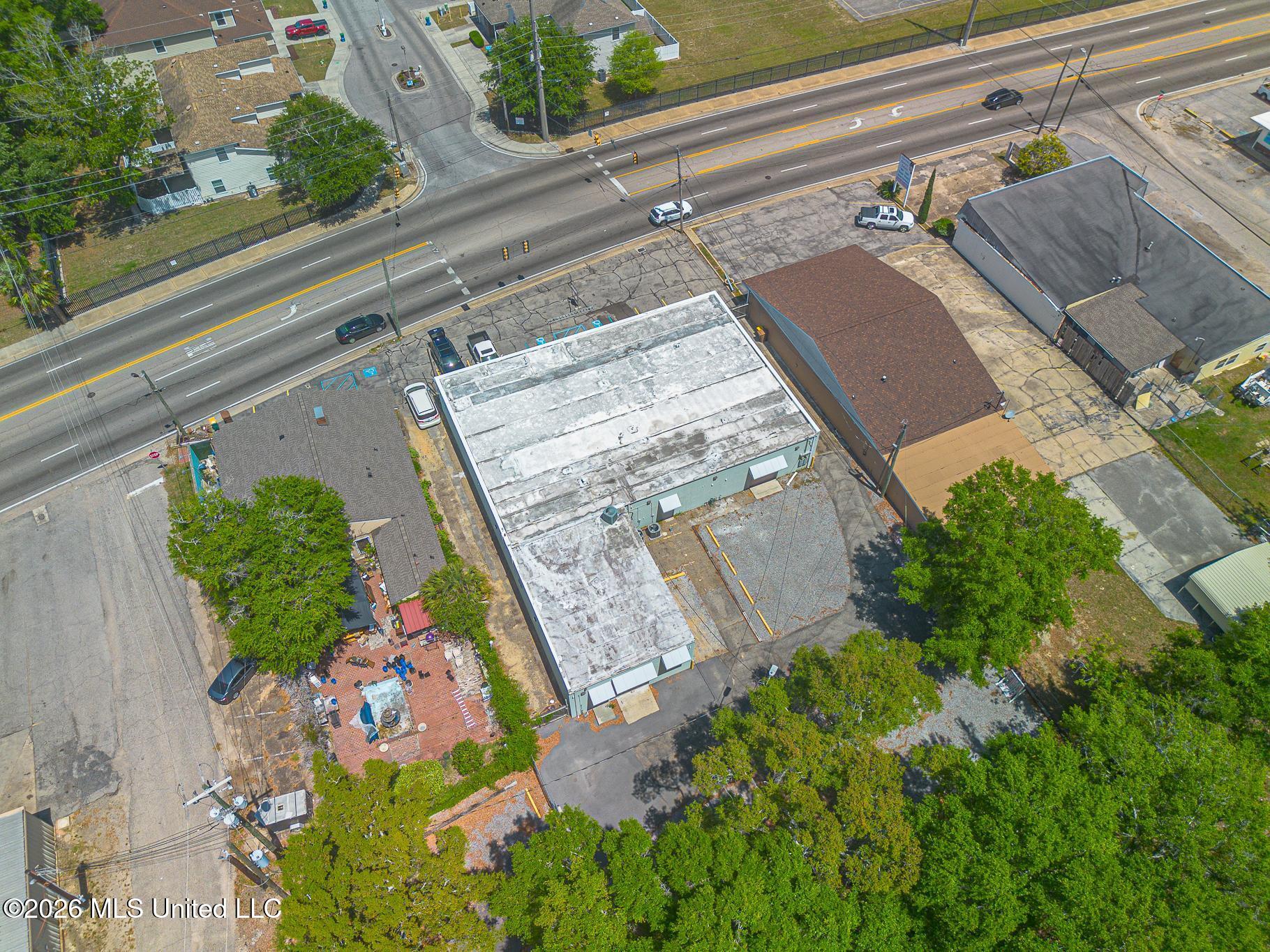 1885 Pass Road Property Photo 4