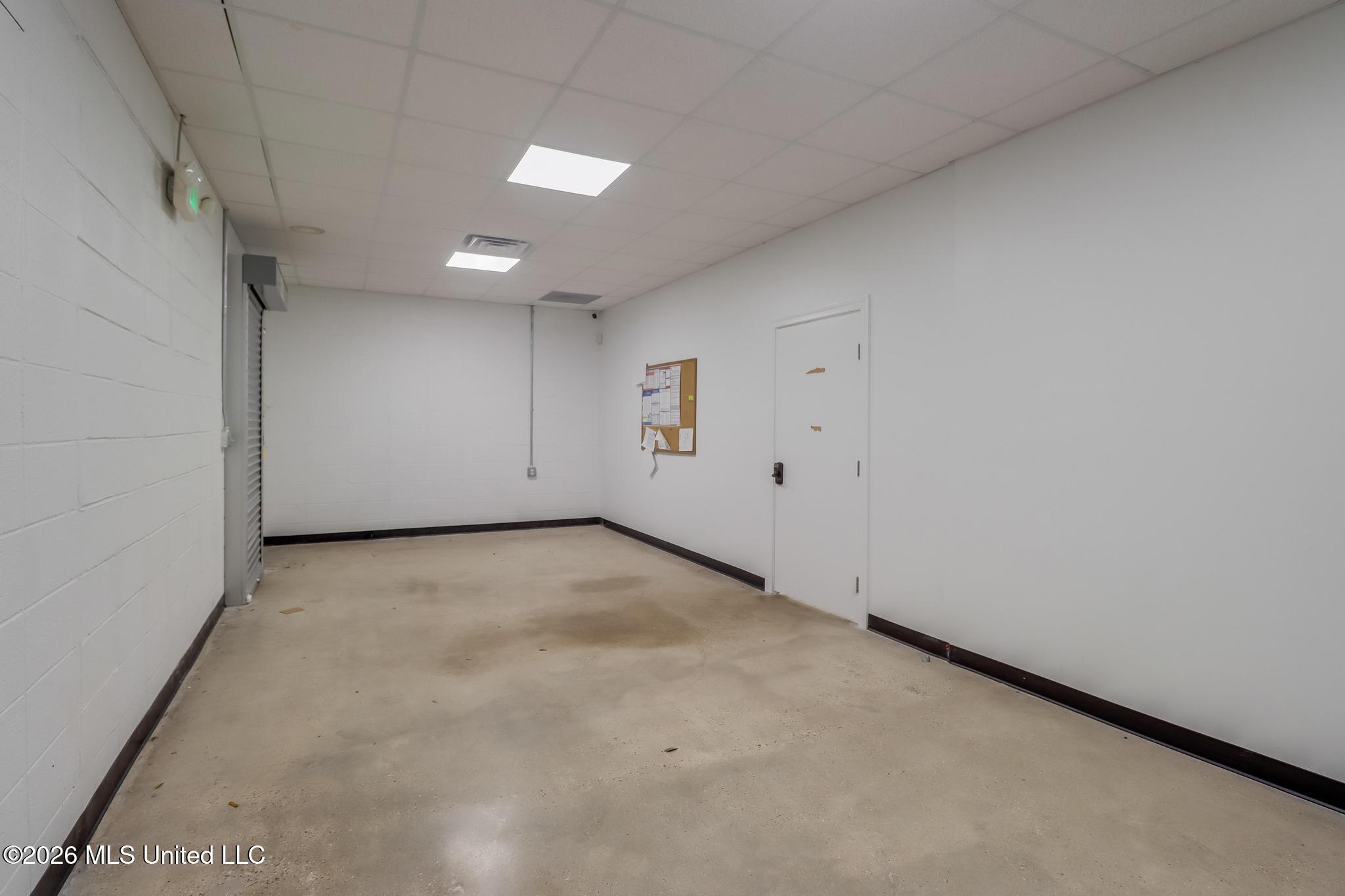 1885 Pass Road Property Photo 14