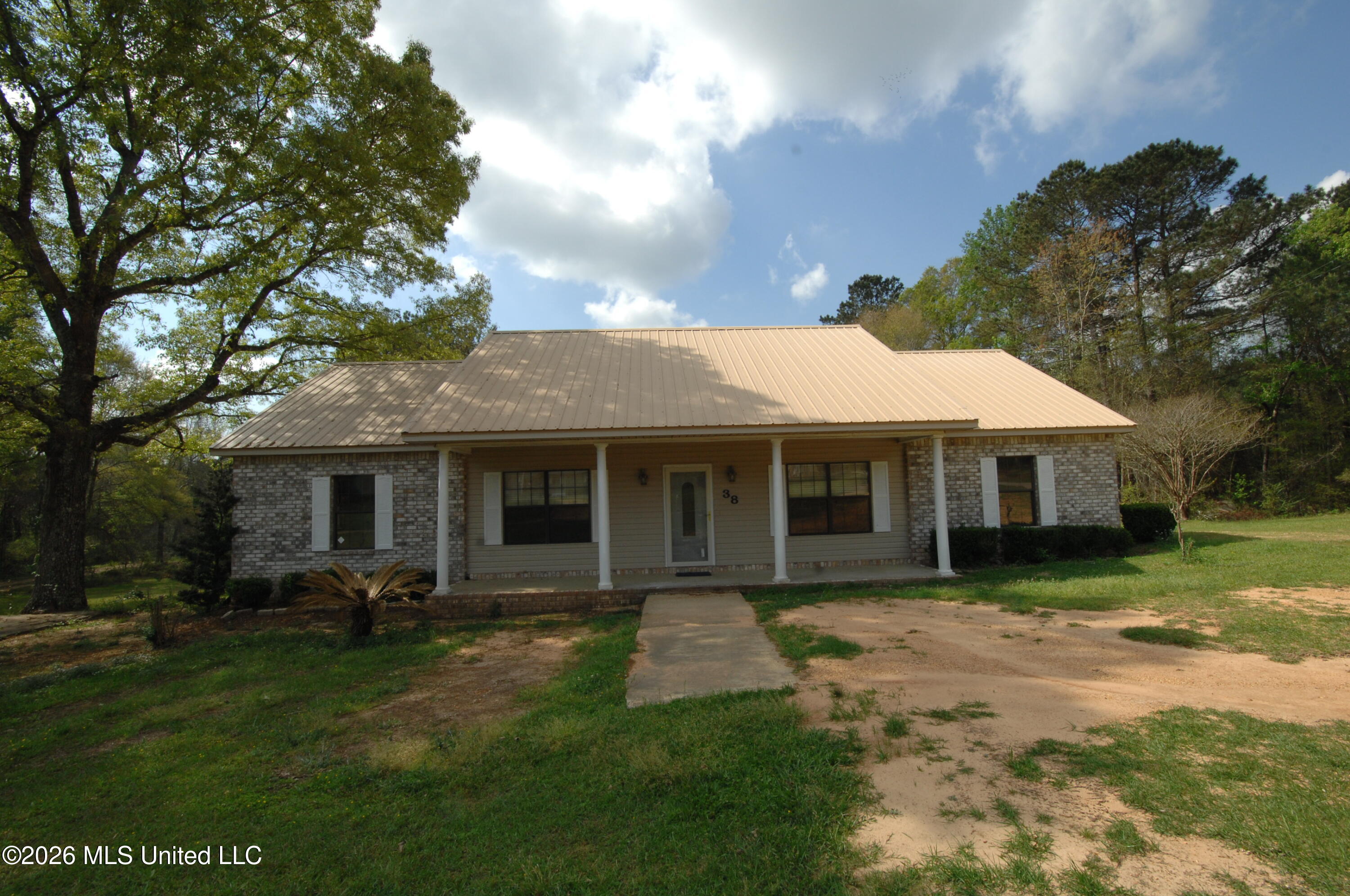 38 Mount Olive Property Photo 1