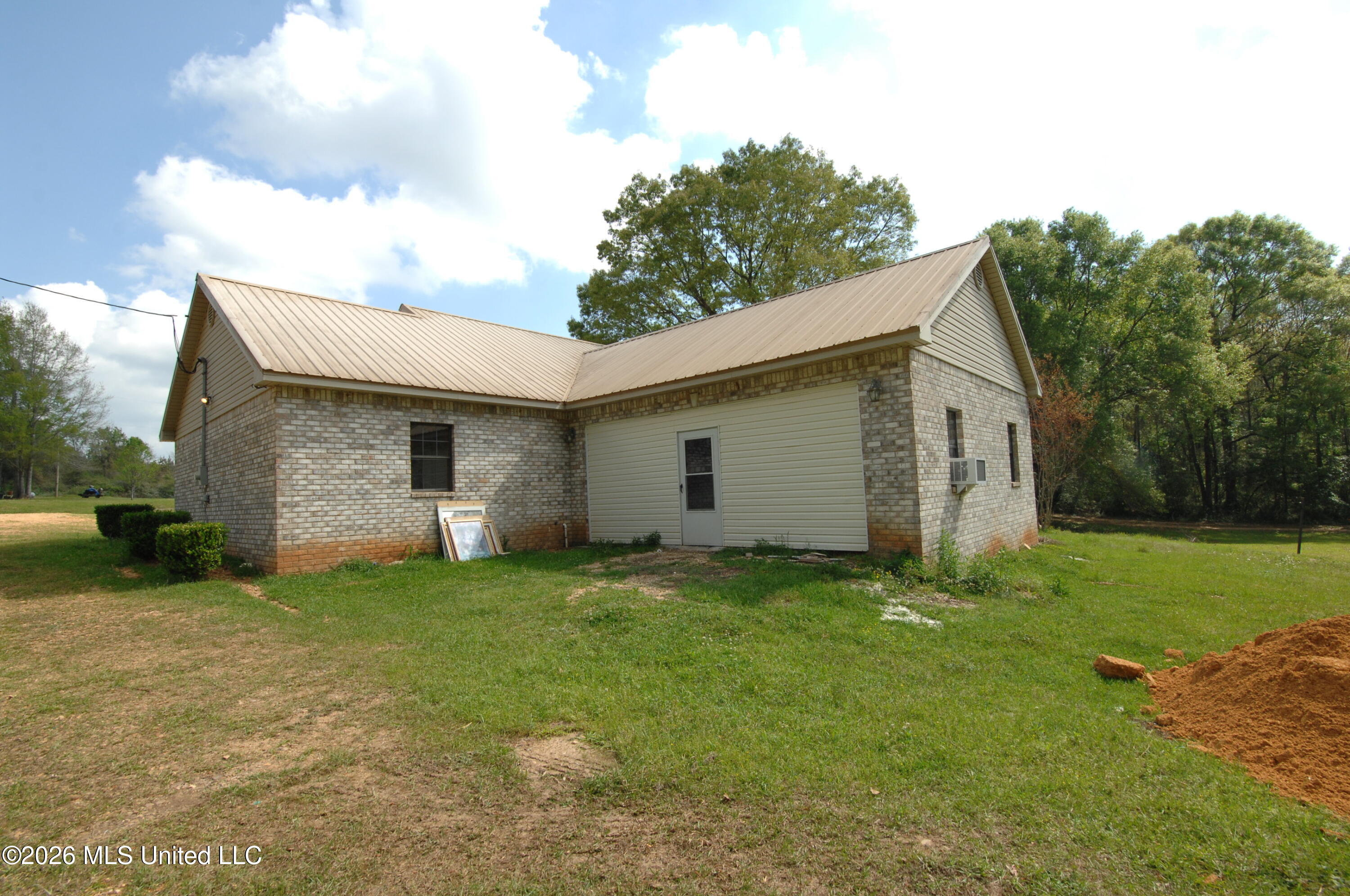 38 Mount Olive Property Photo 3