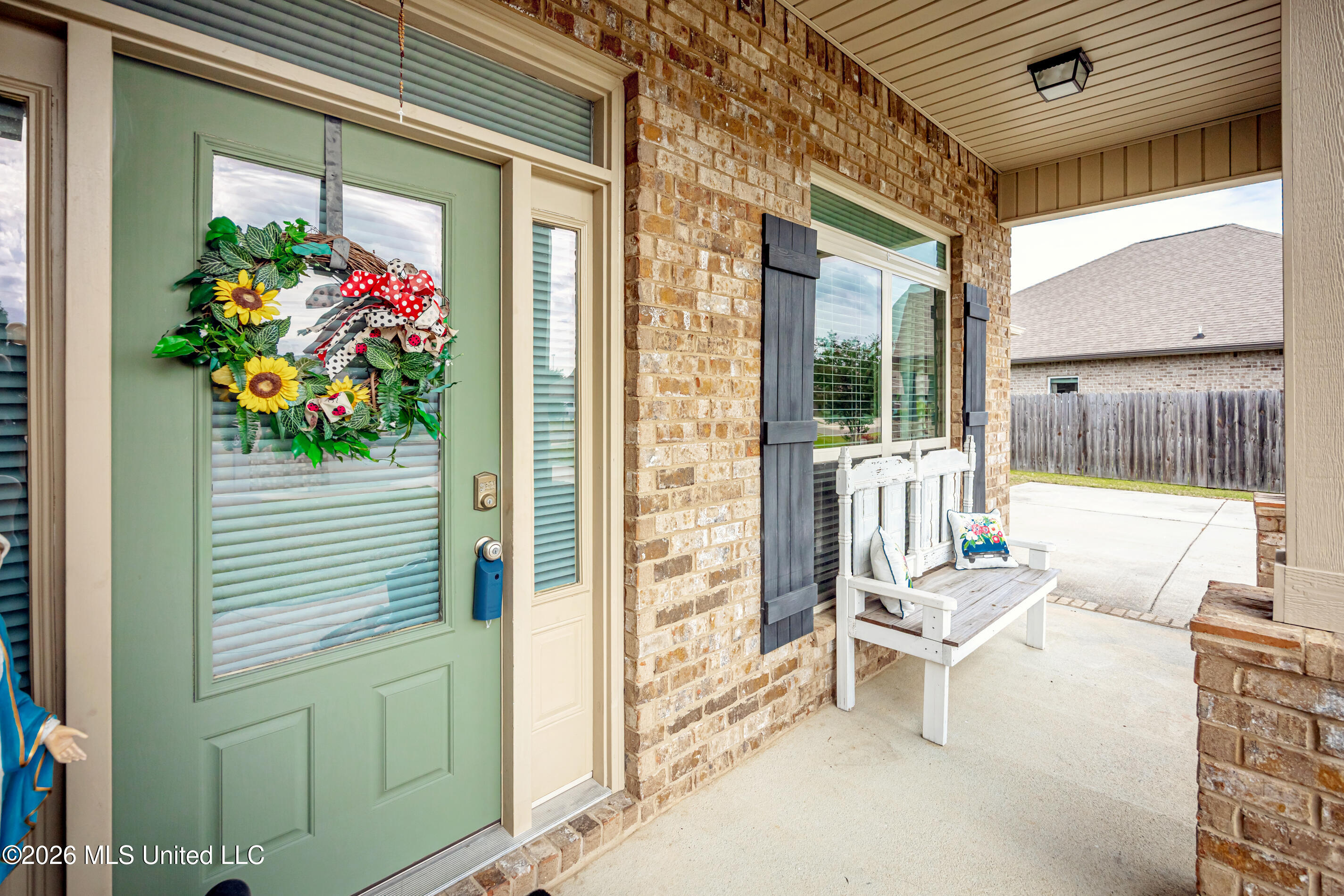 1006 Prairiegrass Court Property Photo 6