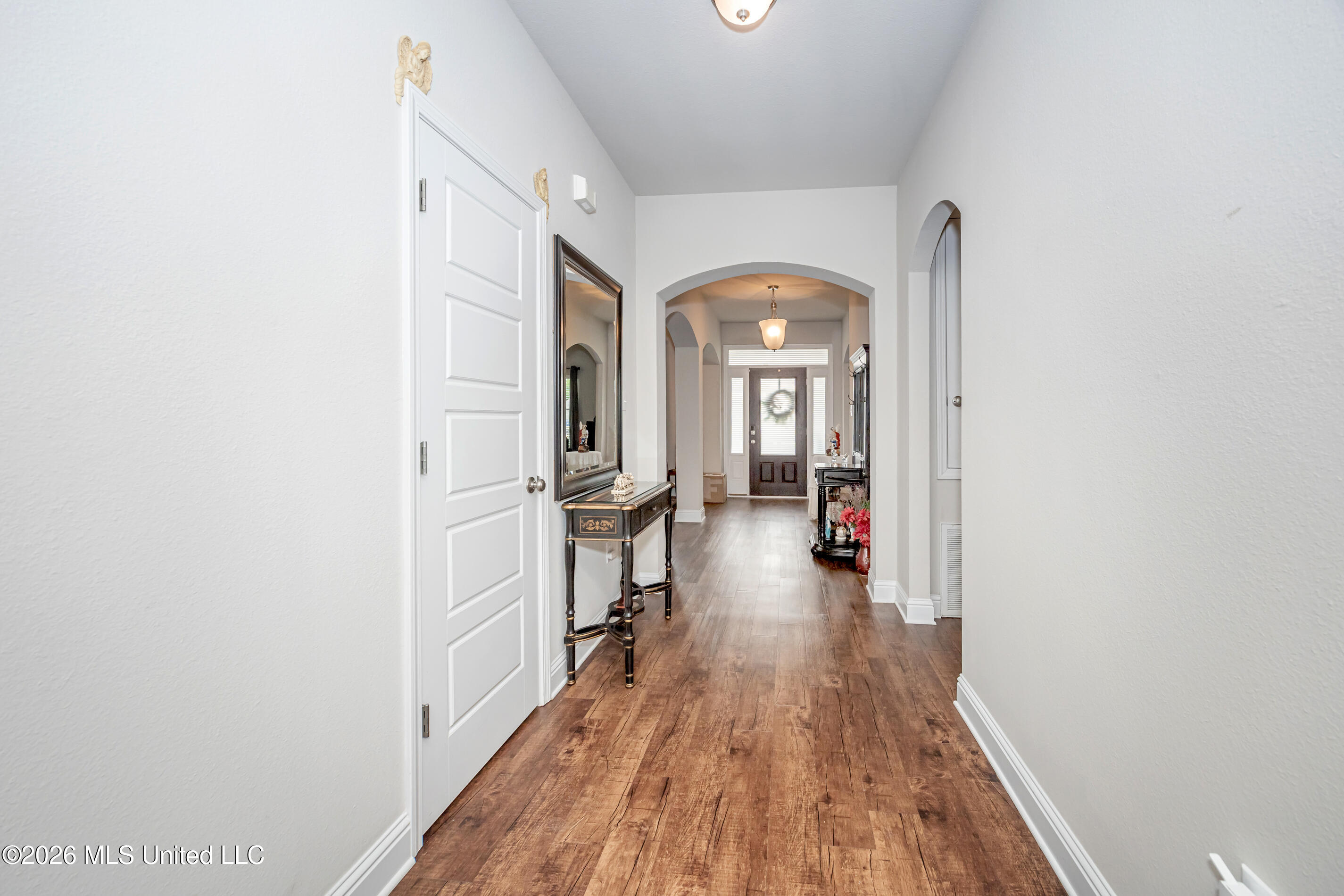 1006 Prairiegrass Court Property Photo 13