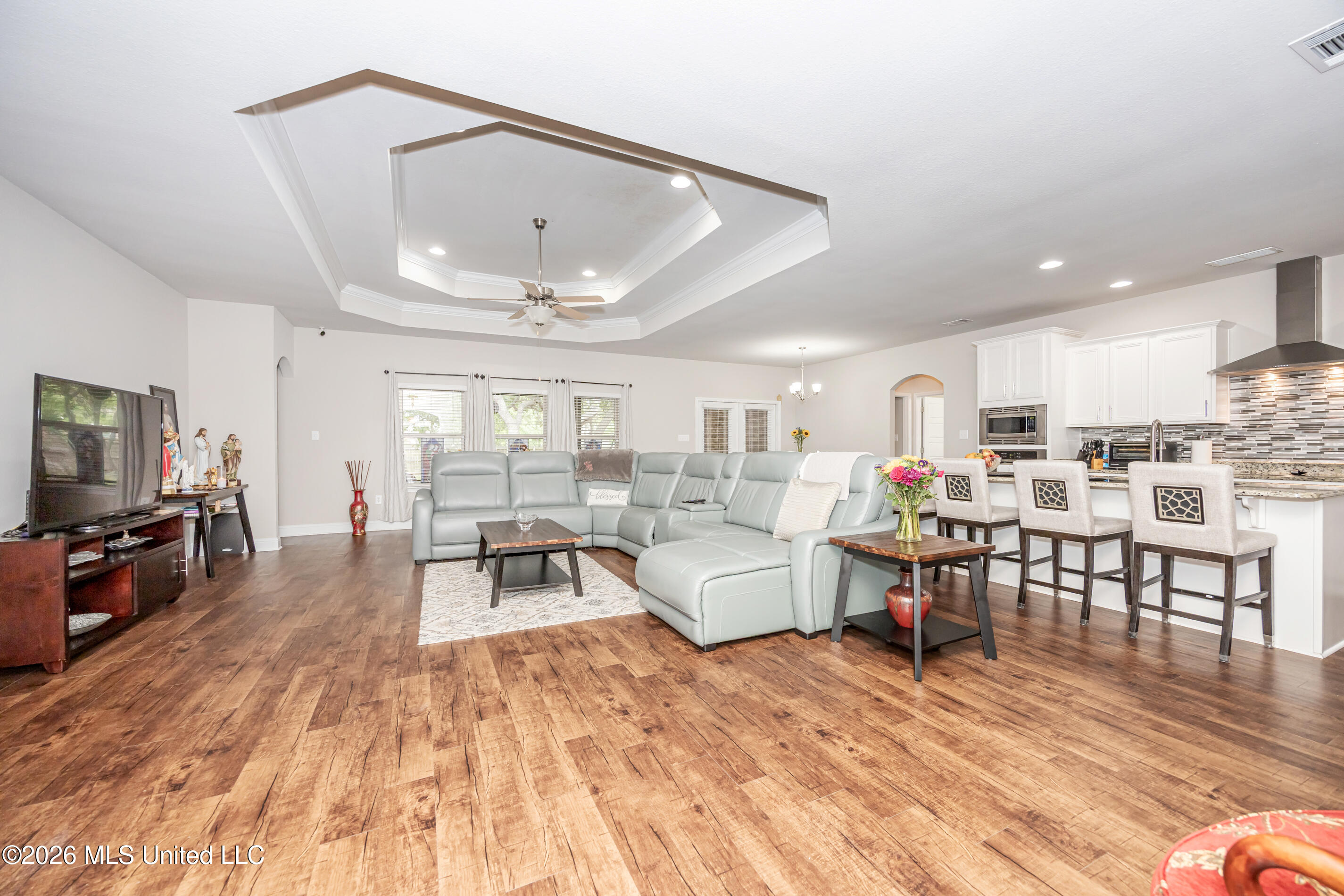 1006 Prairiegrass Court Property Photo 21