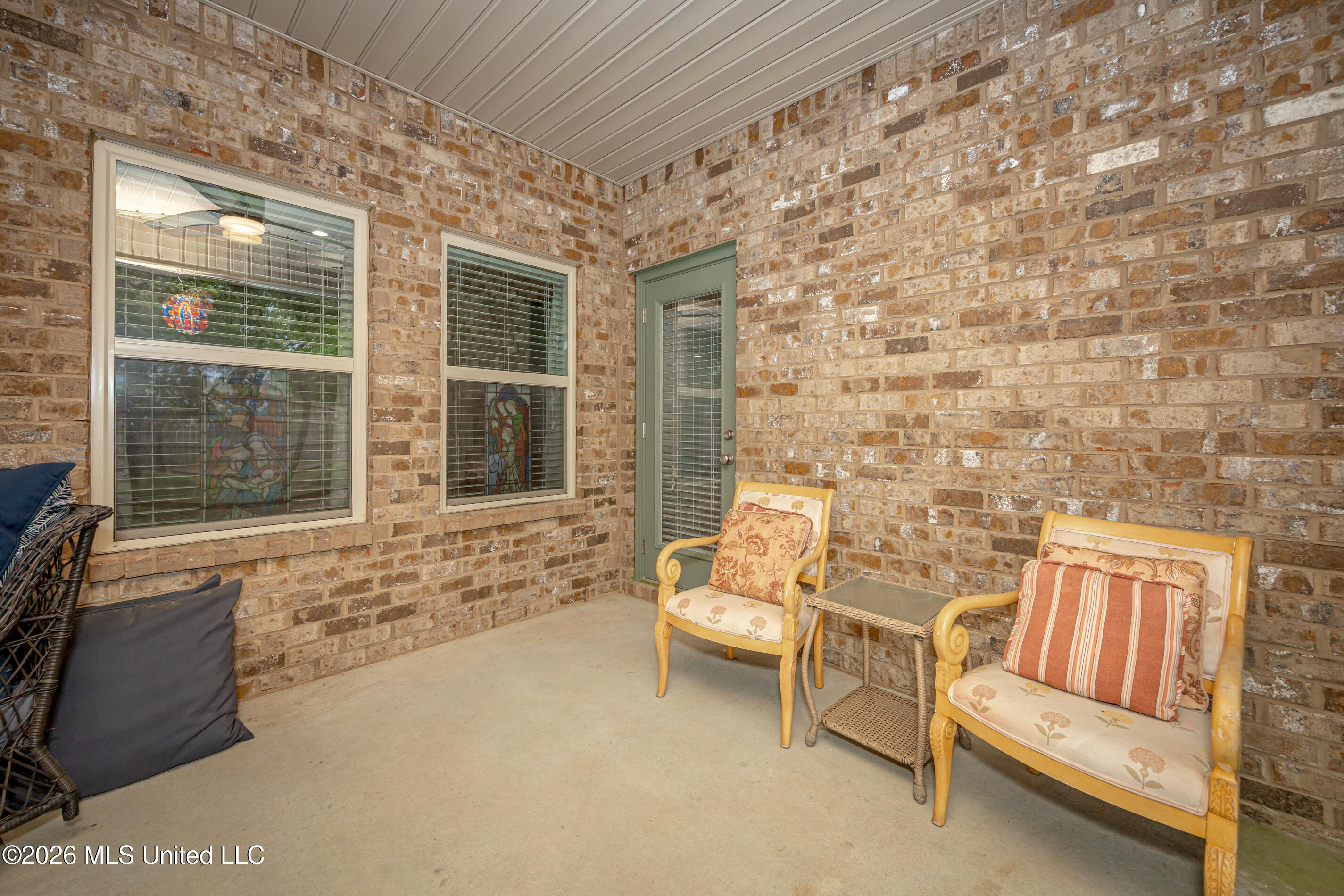 1006 Prairiegrass Court Property Photo 27