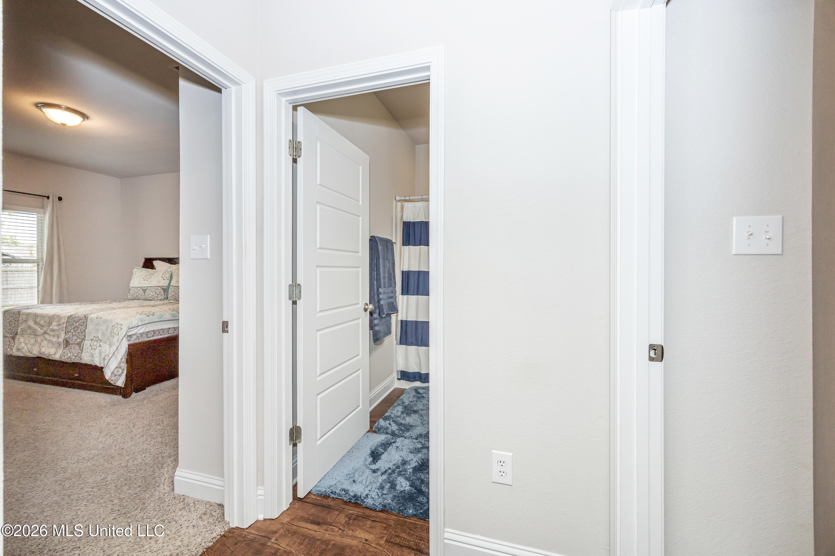 1006 Prairiegrass Court Property Photo 36