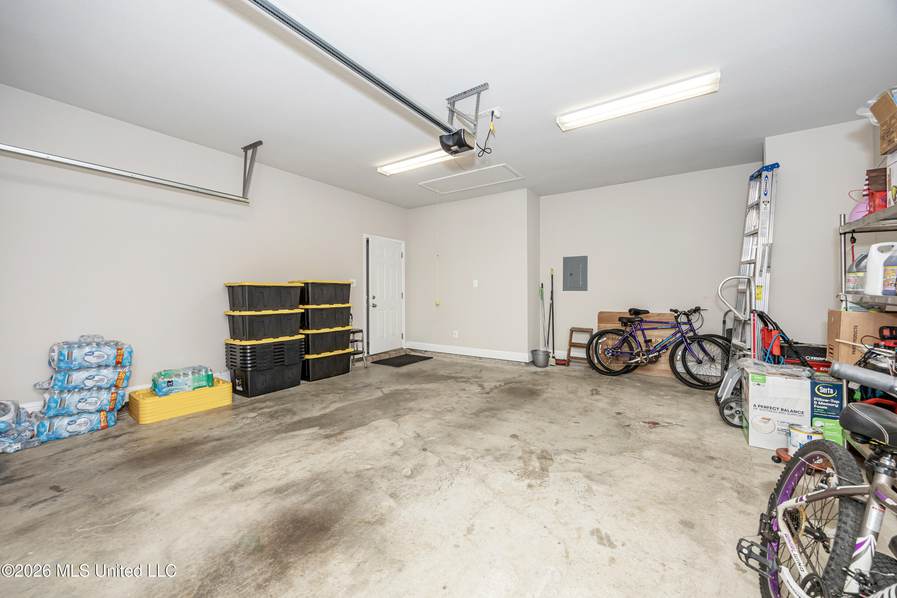 1006 Prairiegrass Court Property Photo 50