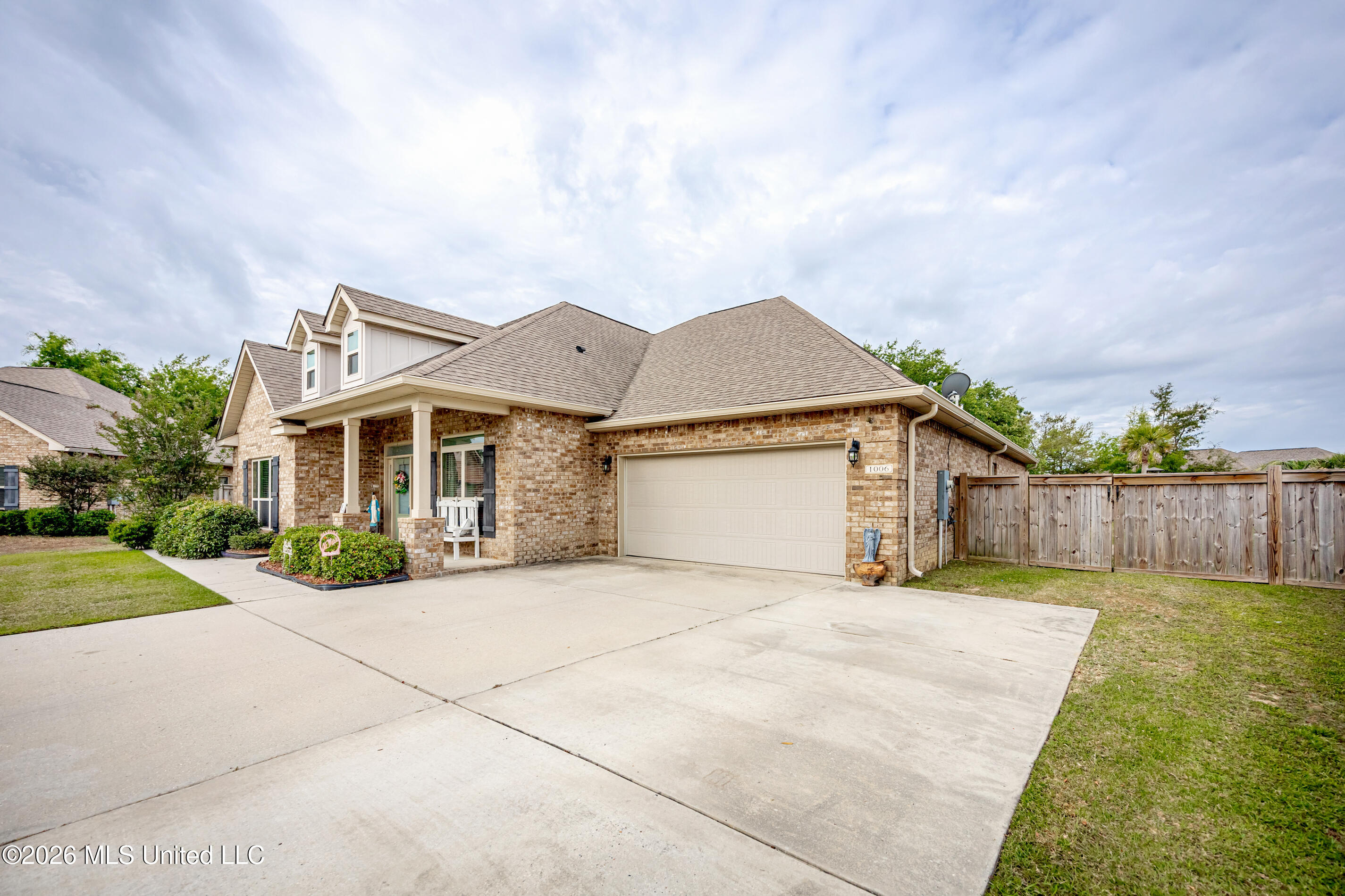 1006 Prairiegrass Court Property Photo 64