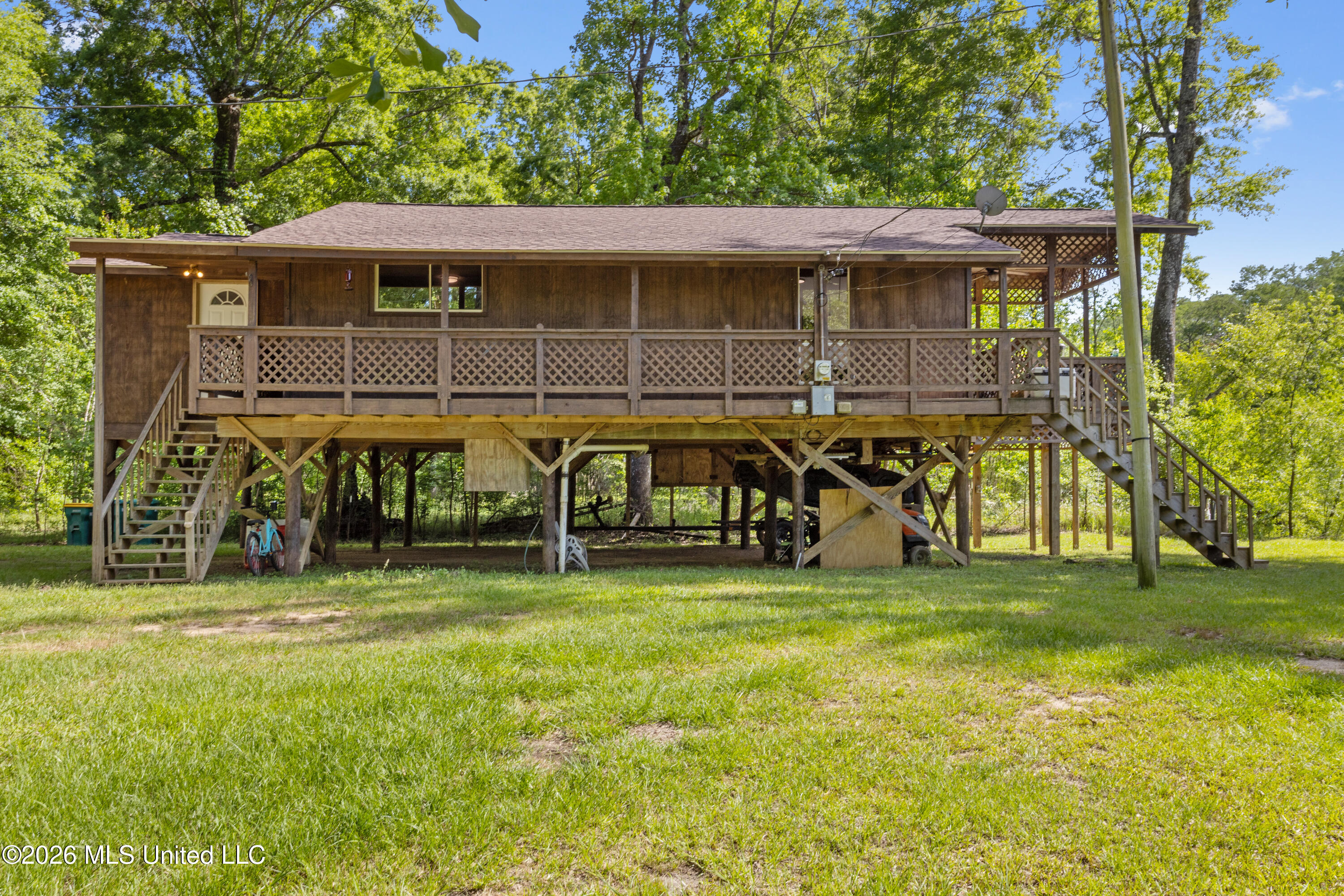 24748 Davis Dead River Circle Property Photo 4