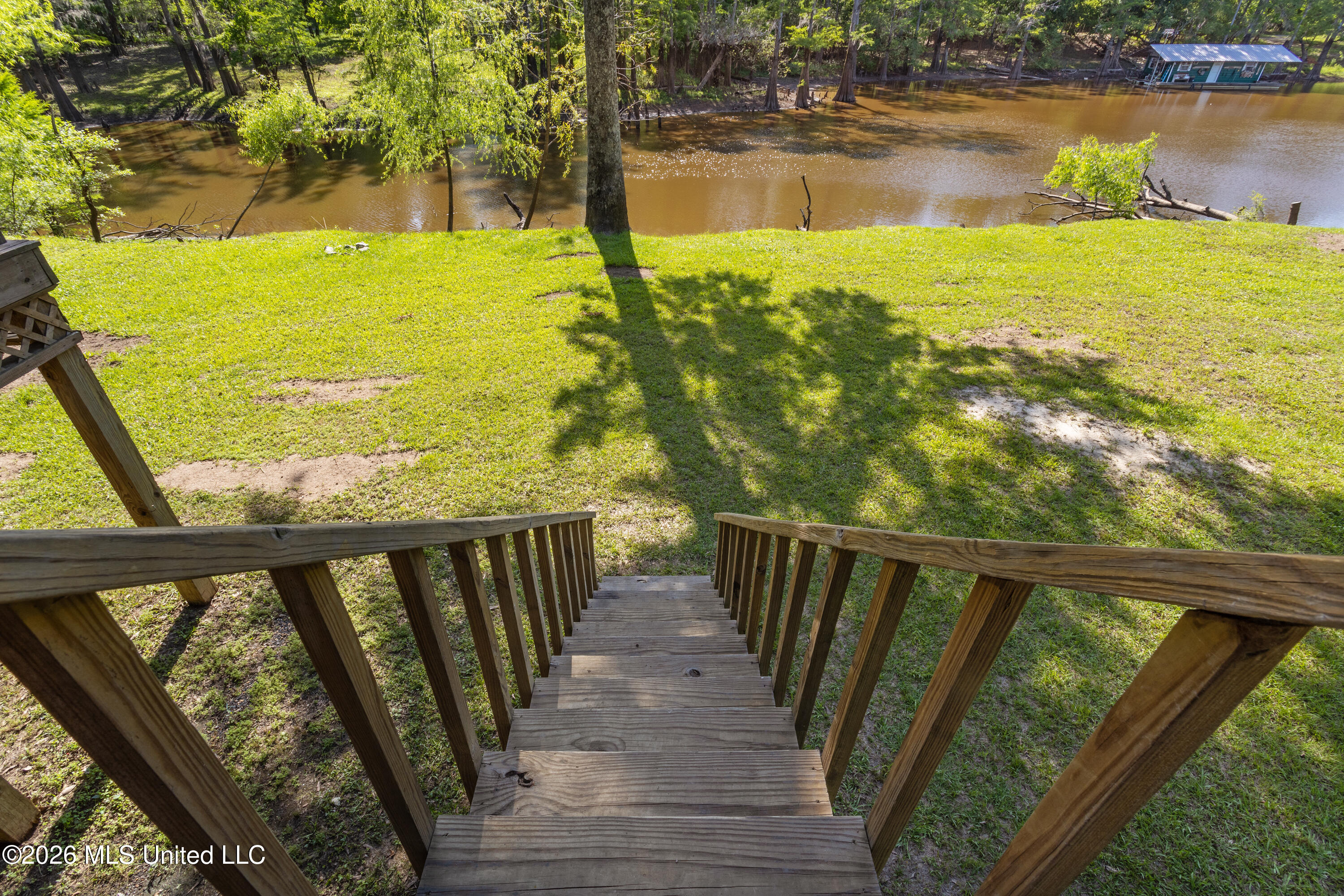 24748 Davis Dead River Circle Property Photo 33