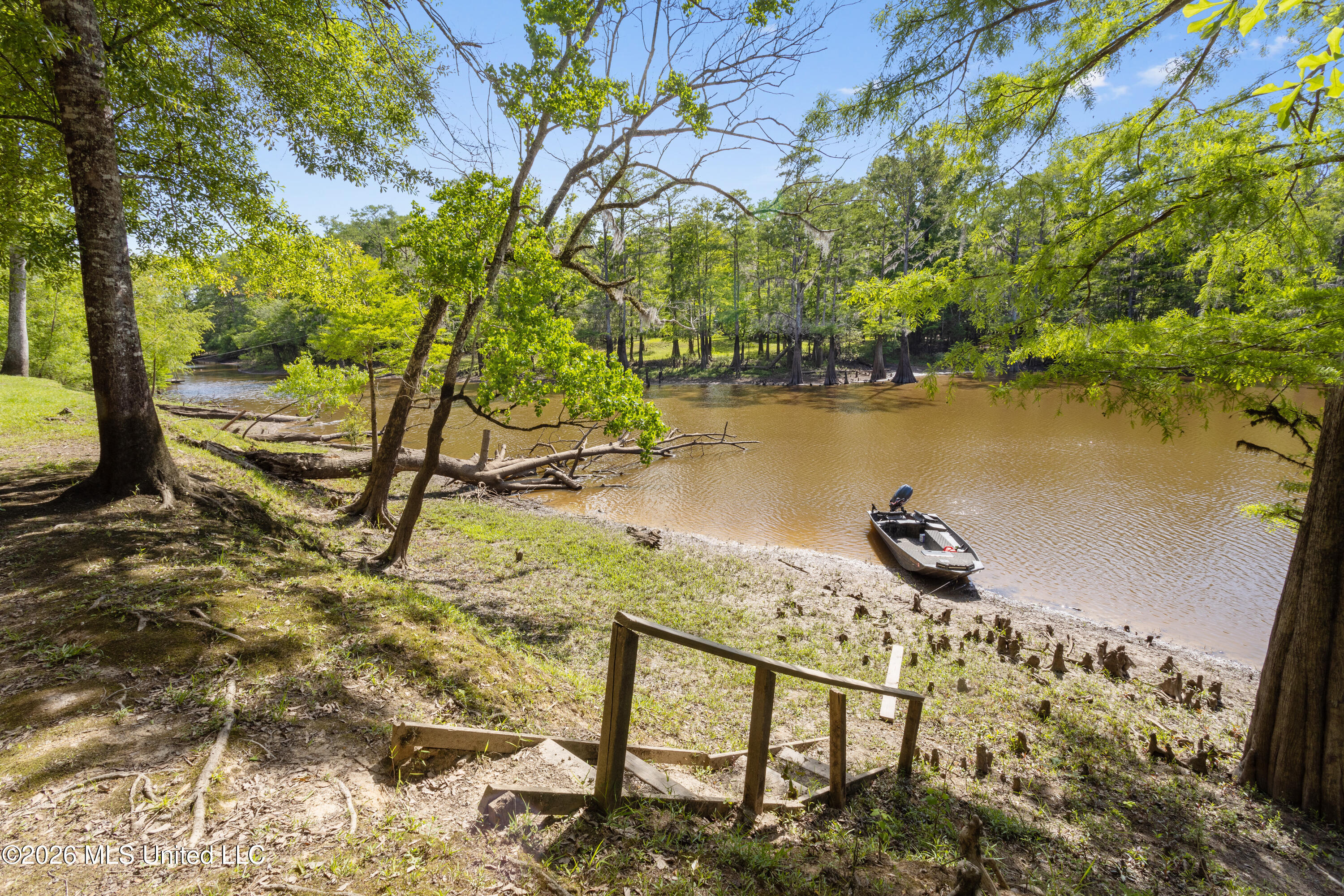 24748 Davis Dead River Circle Property Photo 37