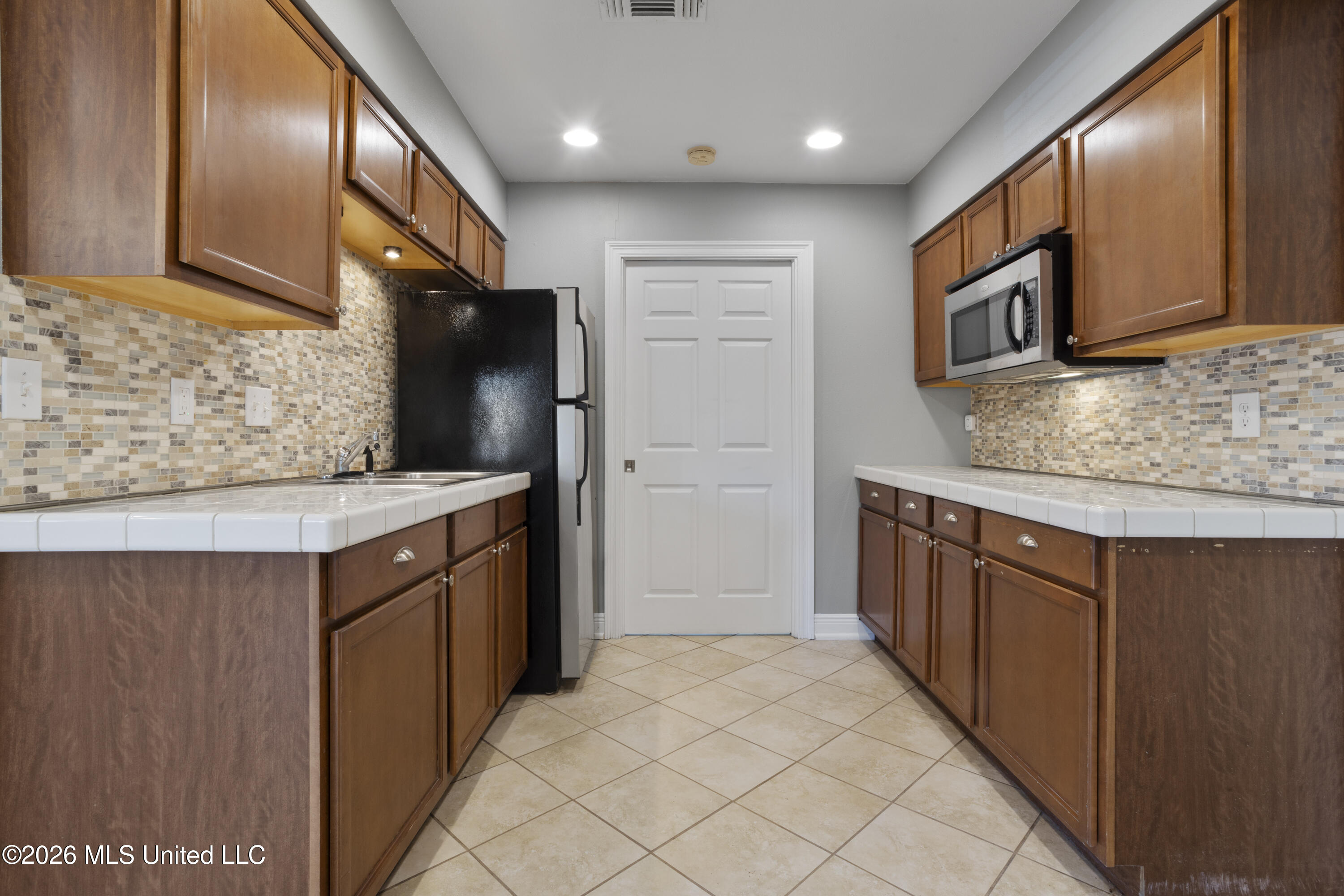 266 Debuys Road Property Photo 13