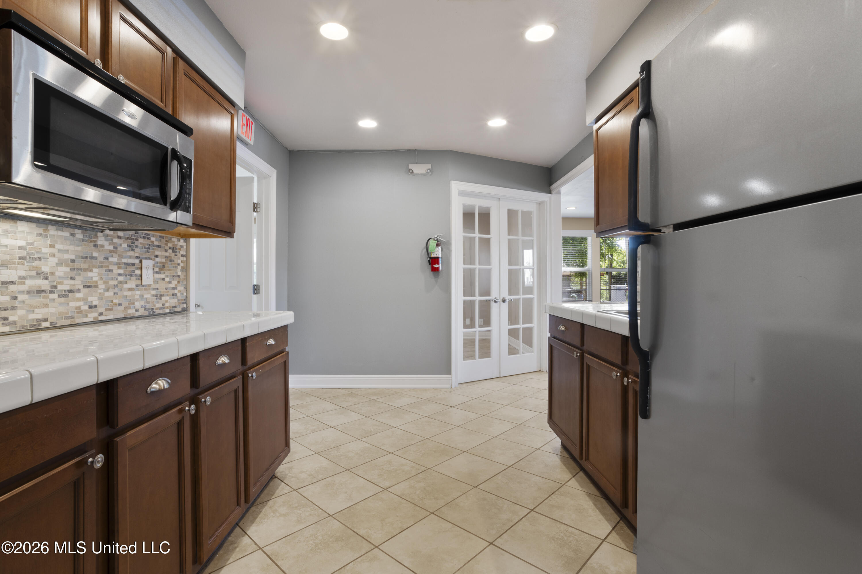 266 Debuys Road Property Photo 16