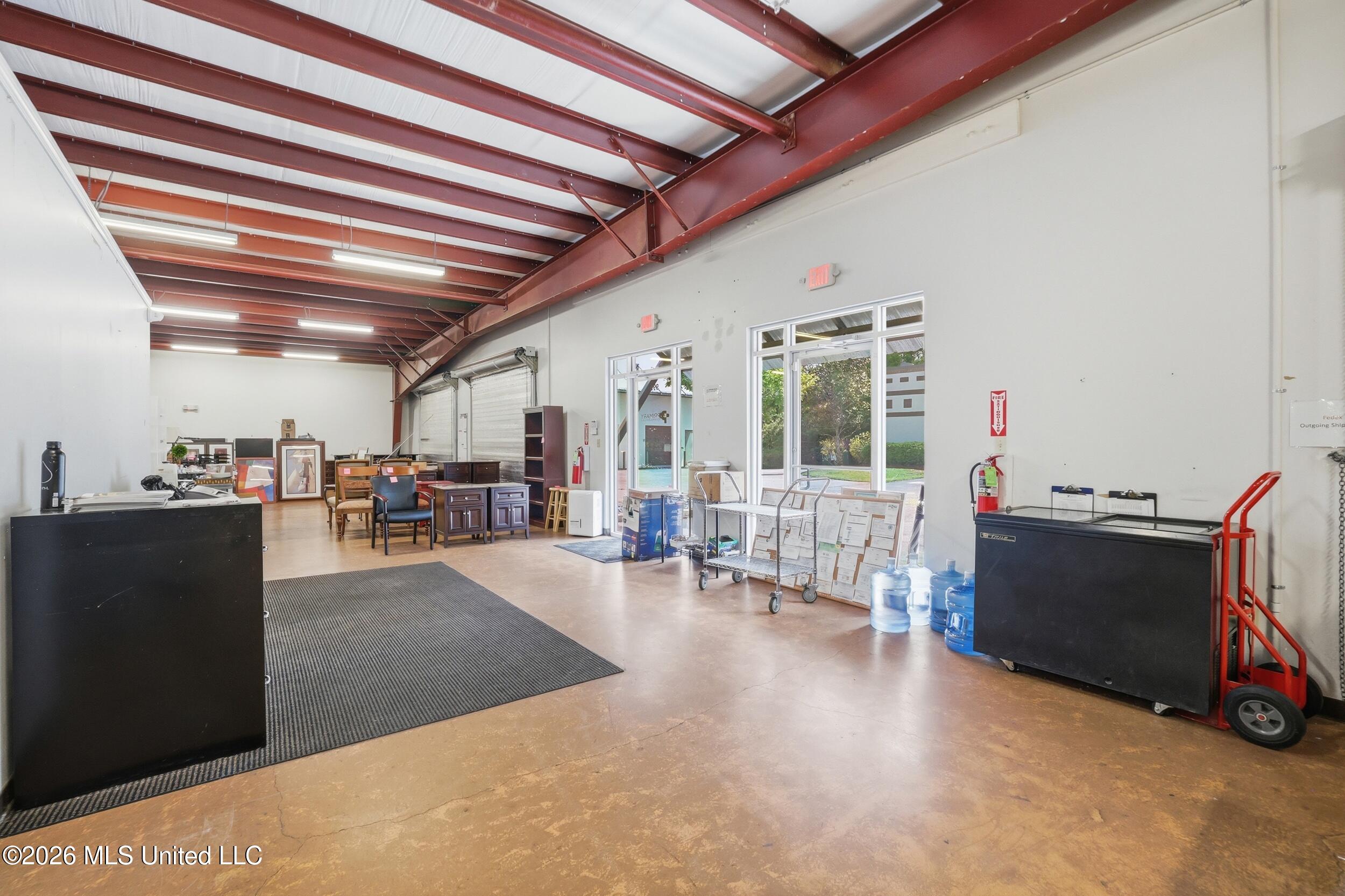 995 N Halstead Road Property Photo 15