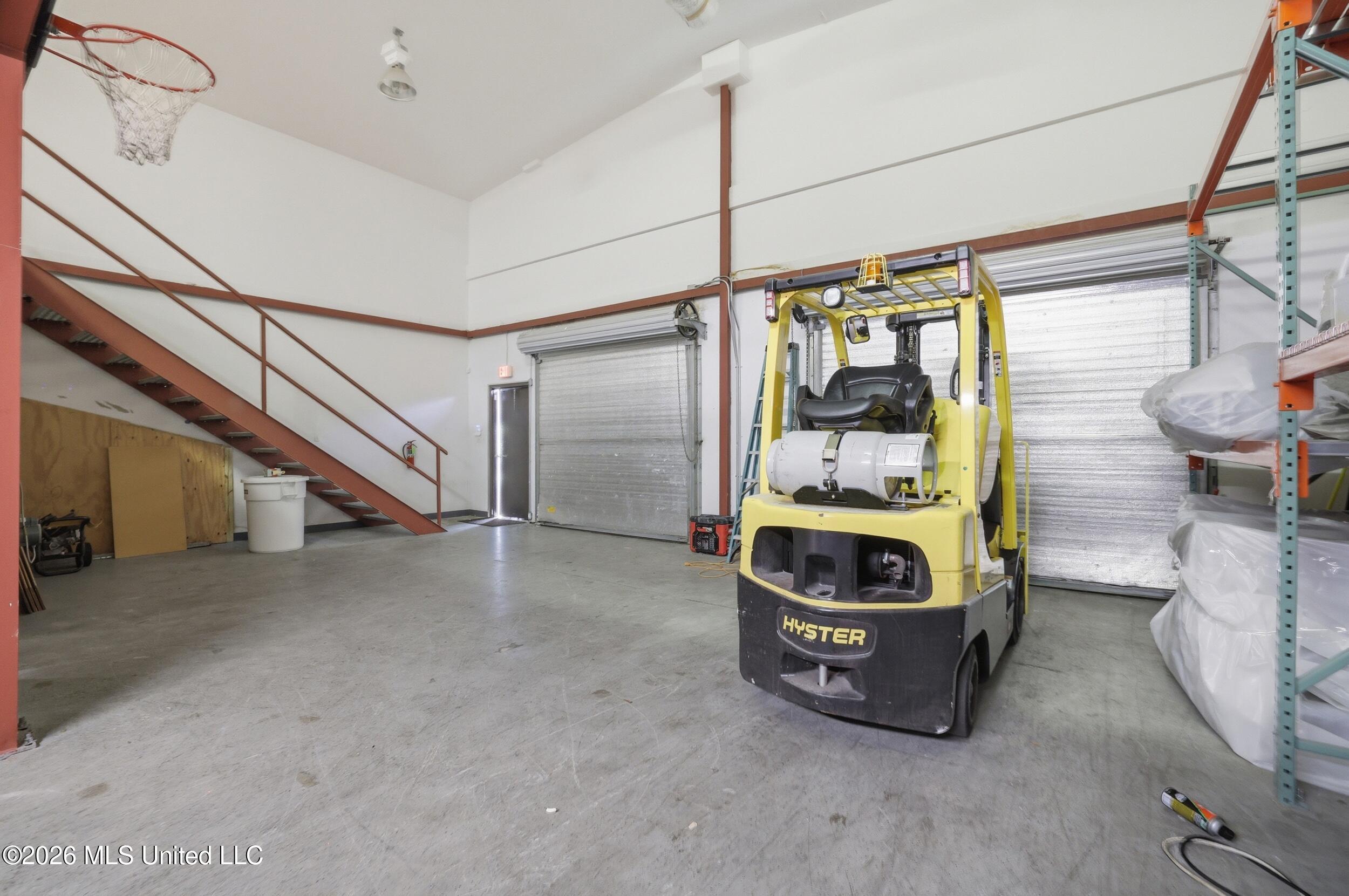 995 N Halstead Road Property Photo 43