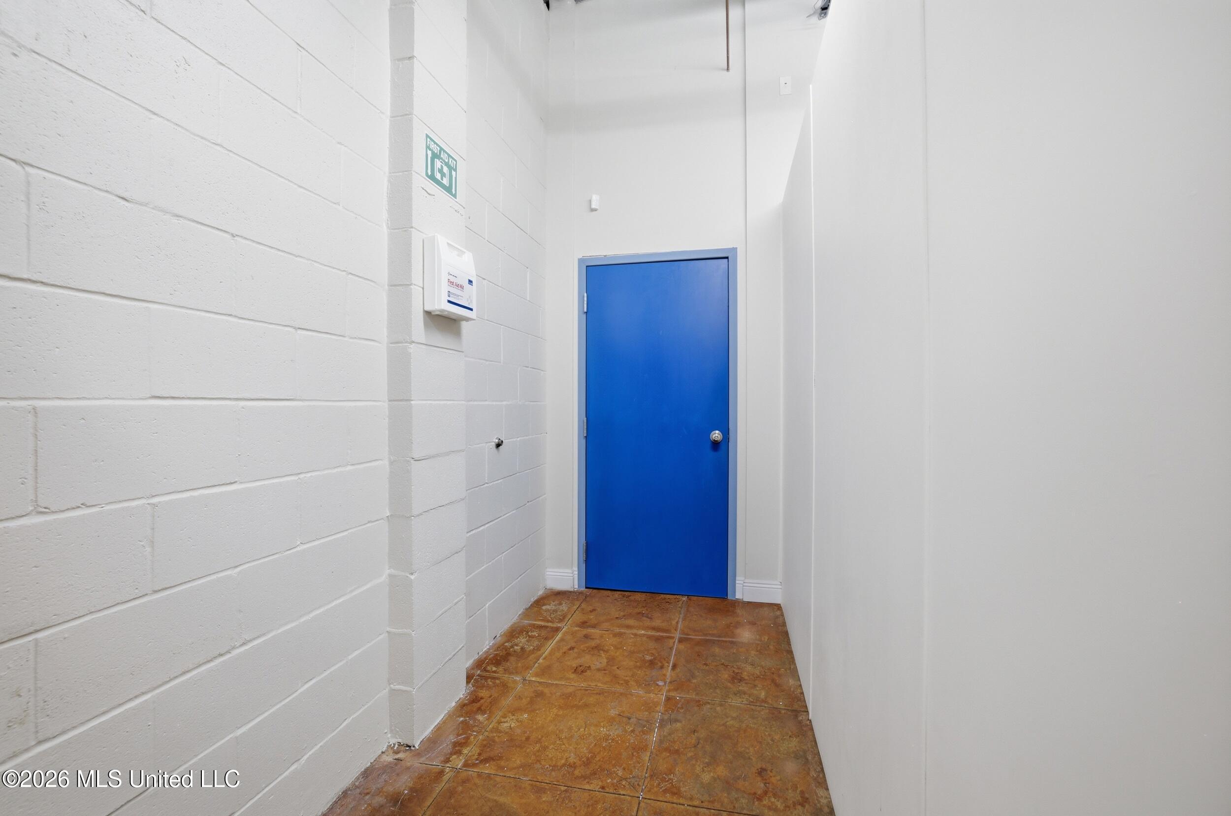 995 N Halstead Road Property Photo 76