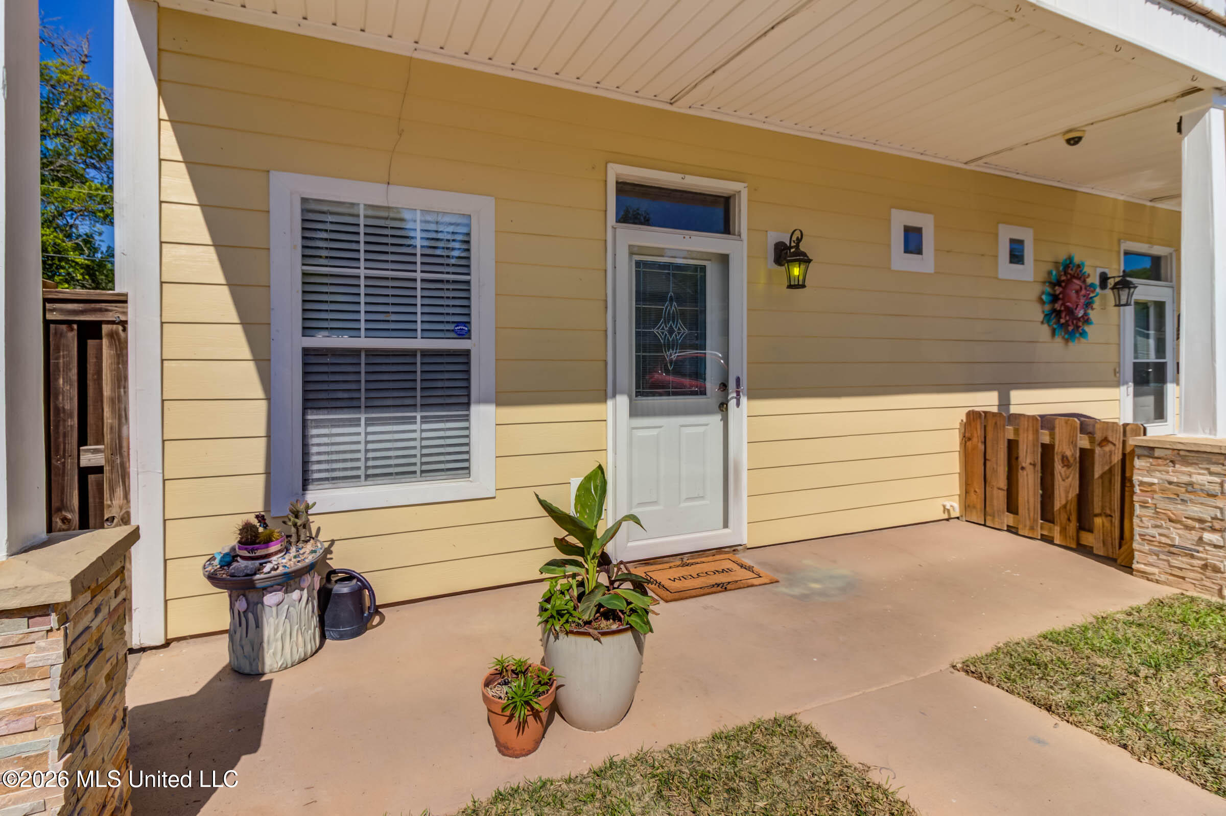 1317 Foxwood Place Property Photo 5
