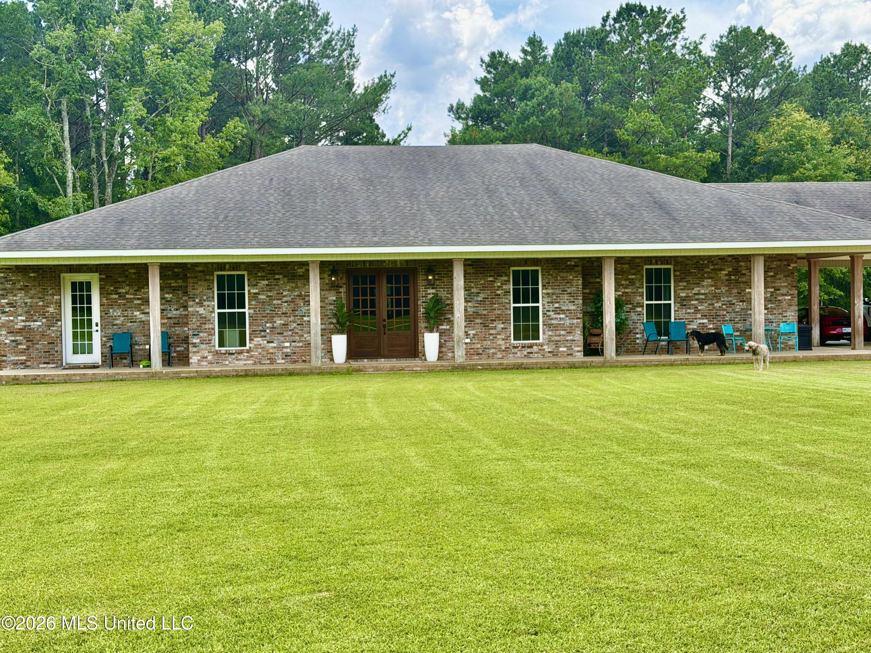 464 Goss Bunker Hill Road Property Photo 3