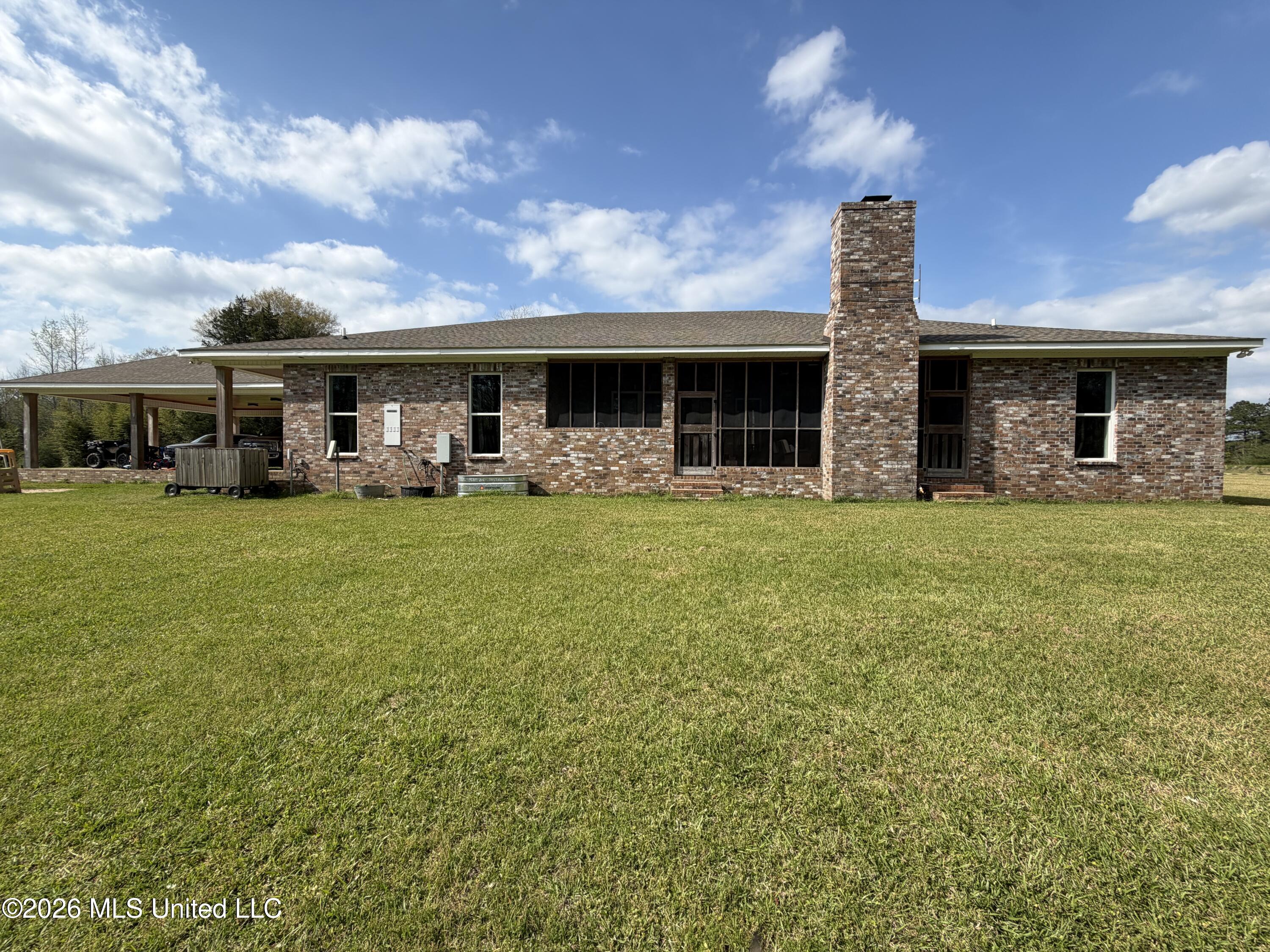 464 Goss Bunker Hill Road Property Photo 8
