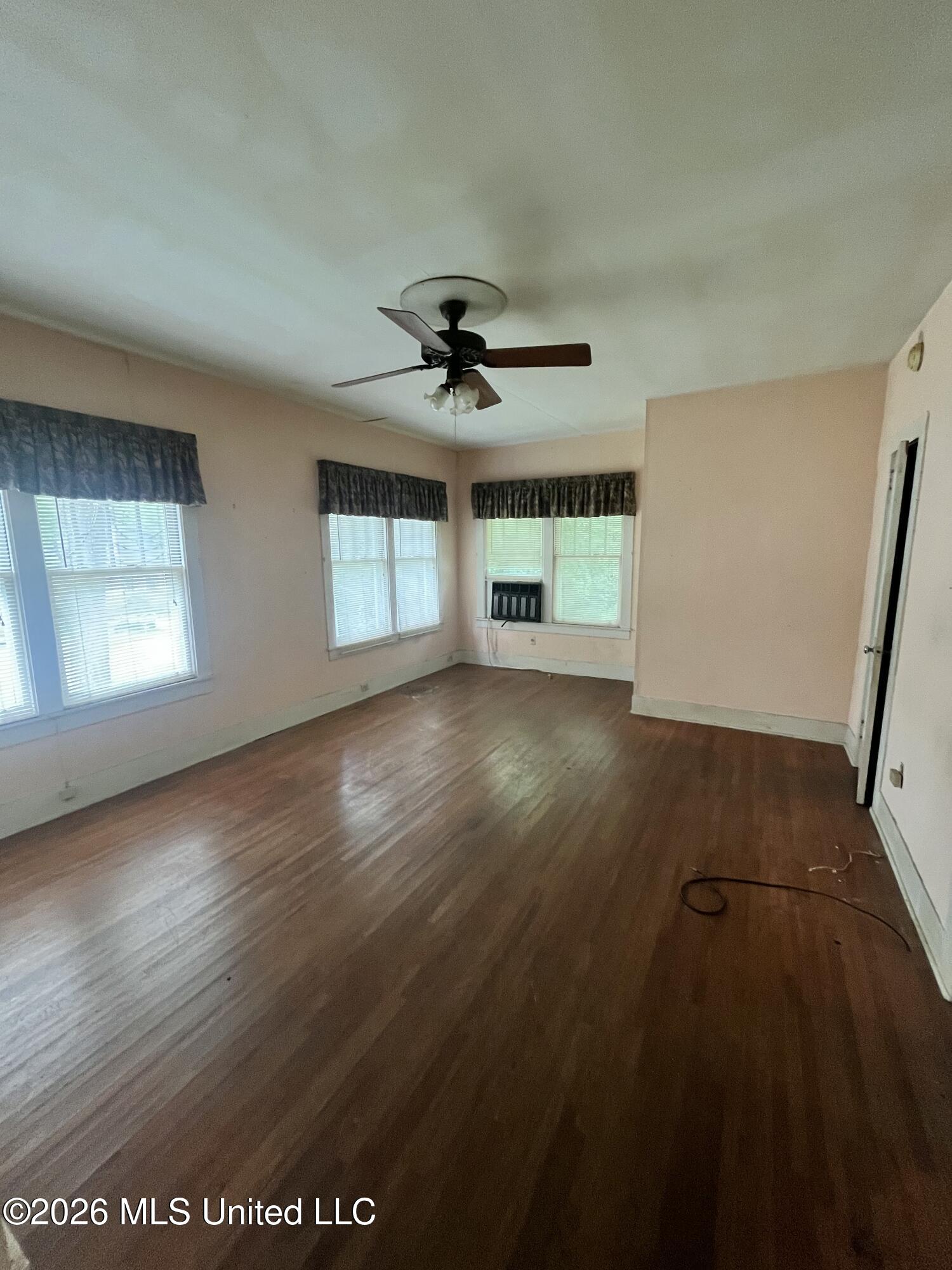 500 Poplar Street Property Photo 11